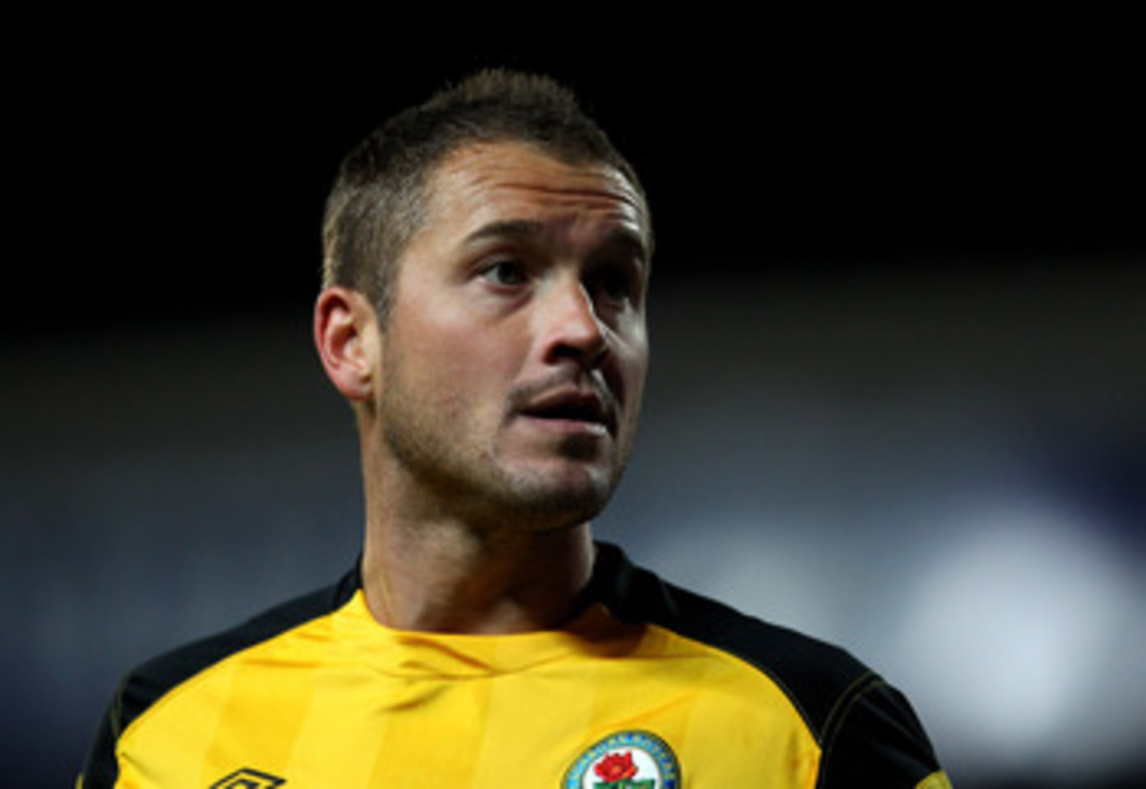 BLACKBURN, ENGLAND - APRIL 25:  Paul Robinson of Blackburn Rovers looks on during the Barclays Premier League match between Blackburn Rovers and Manchester City at Ewood Park on April 25, 2011 in Blackburn, England.  (Photo by Alex Livesey/Getty Images)