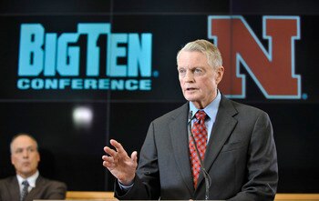 LINCOLN, NEÐ JUNE 11: University of Nebraska Athletic Director Tom Osbourne informs members of the media that the University of Nebraska has been accepted into the Big Ten conference in Lincoln, Neb. June 11th, 2010.  The university will begin integration