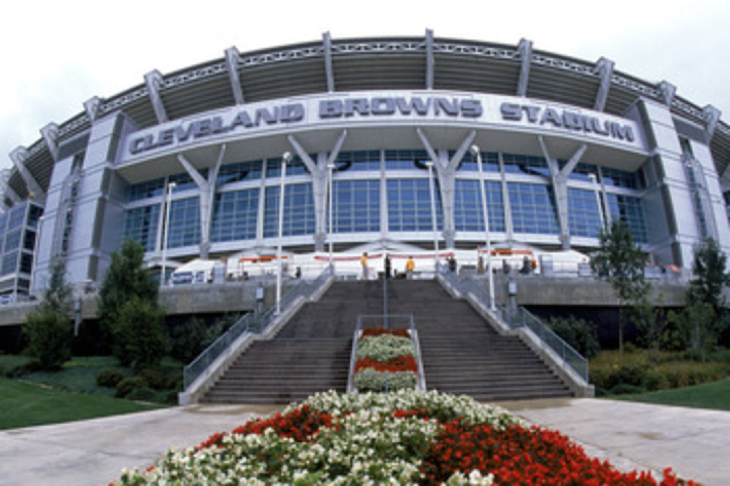 CLEVELAND - SEPTEMBER 15:  General view of the outside of the stadium during the NFL game between the Cincinnati Bengals and the Cleveland Browns on September 15, 2002 at Cleveland Browns Stadium in Cleveland, Ohio.  The Browns won 20-7.  (Photo by Paul S