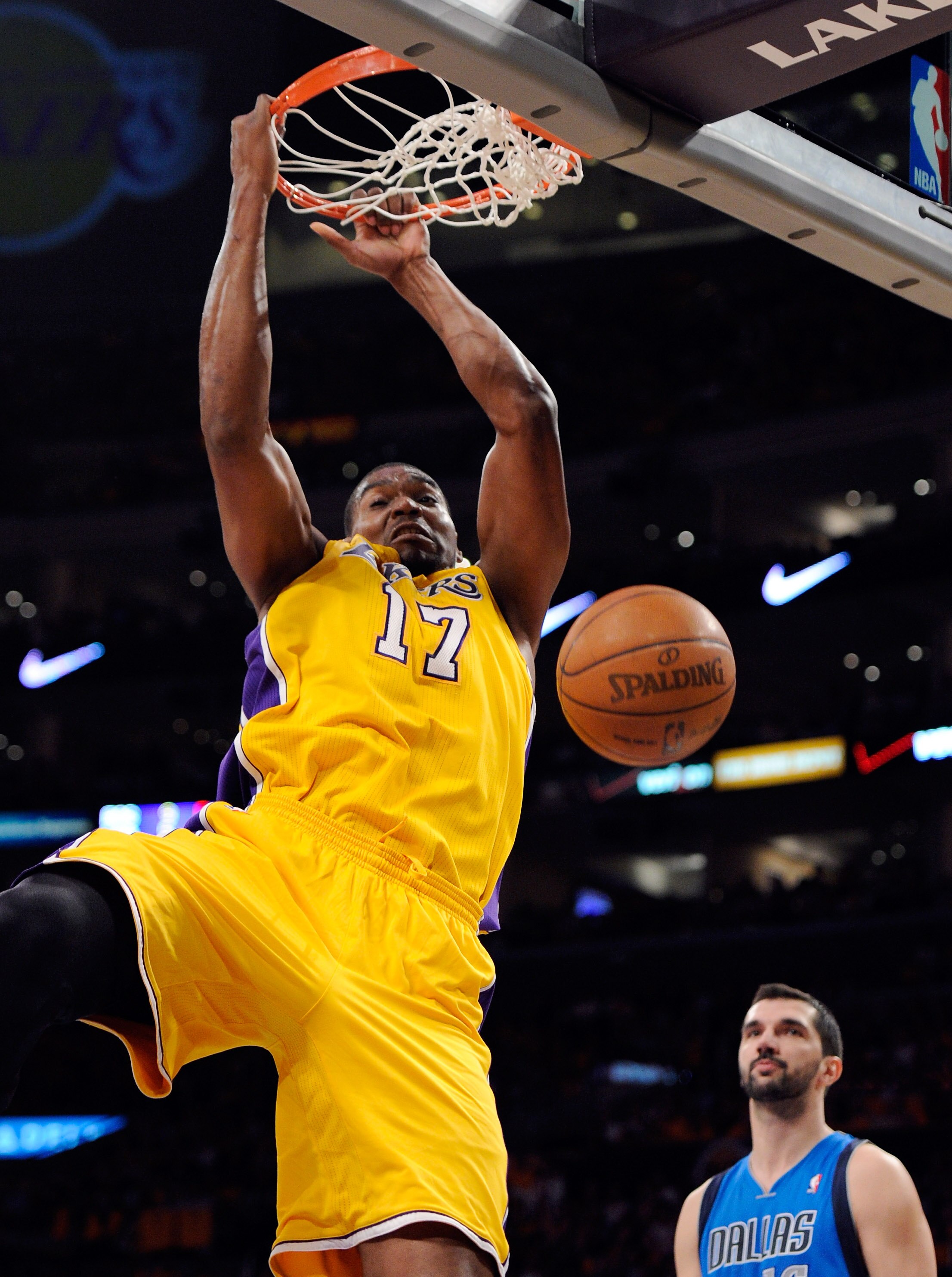 LOS ANGELES, CA - MAY 02:  Andrew Bynum #17 of the Los Angeles Lakers dunks the ball in the second quarter against the Dallas Mavericks in Game One of the Western Conference Semifinals in the 2011 NBA Playoffs at Staples Center on May 2, 2011 in Los Angel