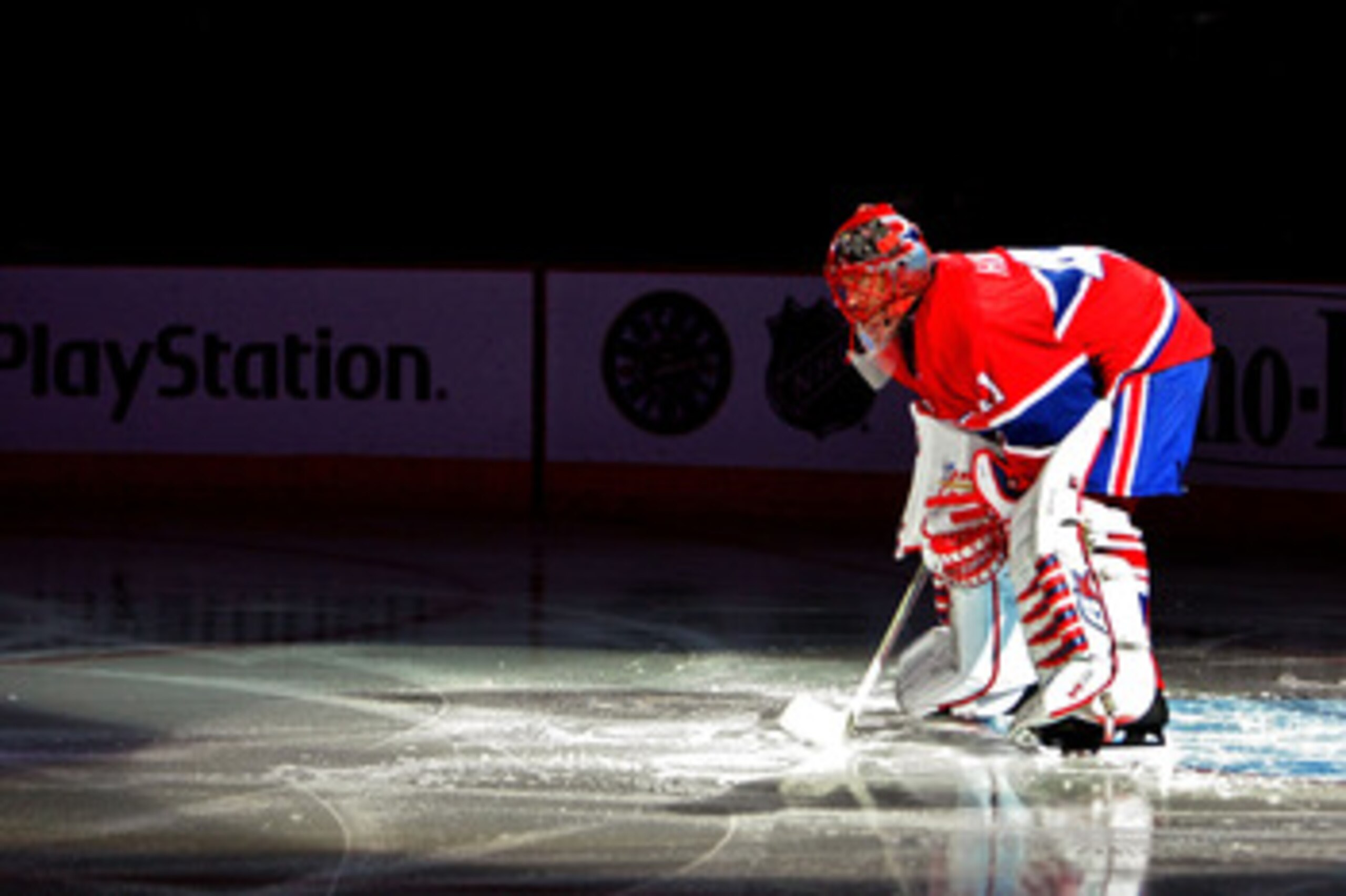 MONTREAL, QC - MAY 20: Jaroslav Halak #41 of the Montreal Canadiens looks on before playing against the Philadelphia Flyers in Game 3 of the Eastern Conference Finals during the 2010 NHL Stanley Cup Playoffs at Bell Centre on May 20, 2010 in Montreal, Can