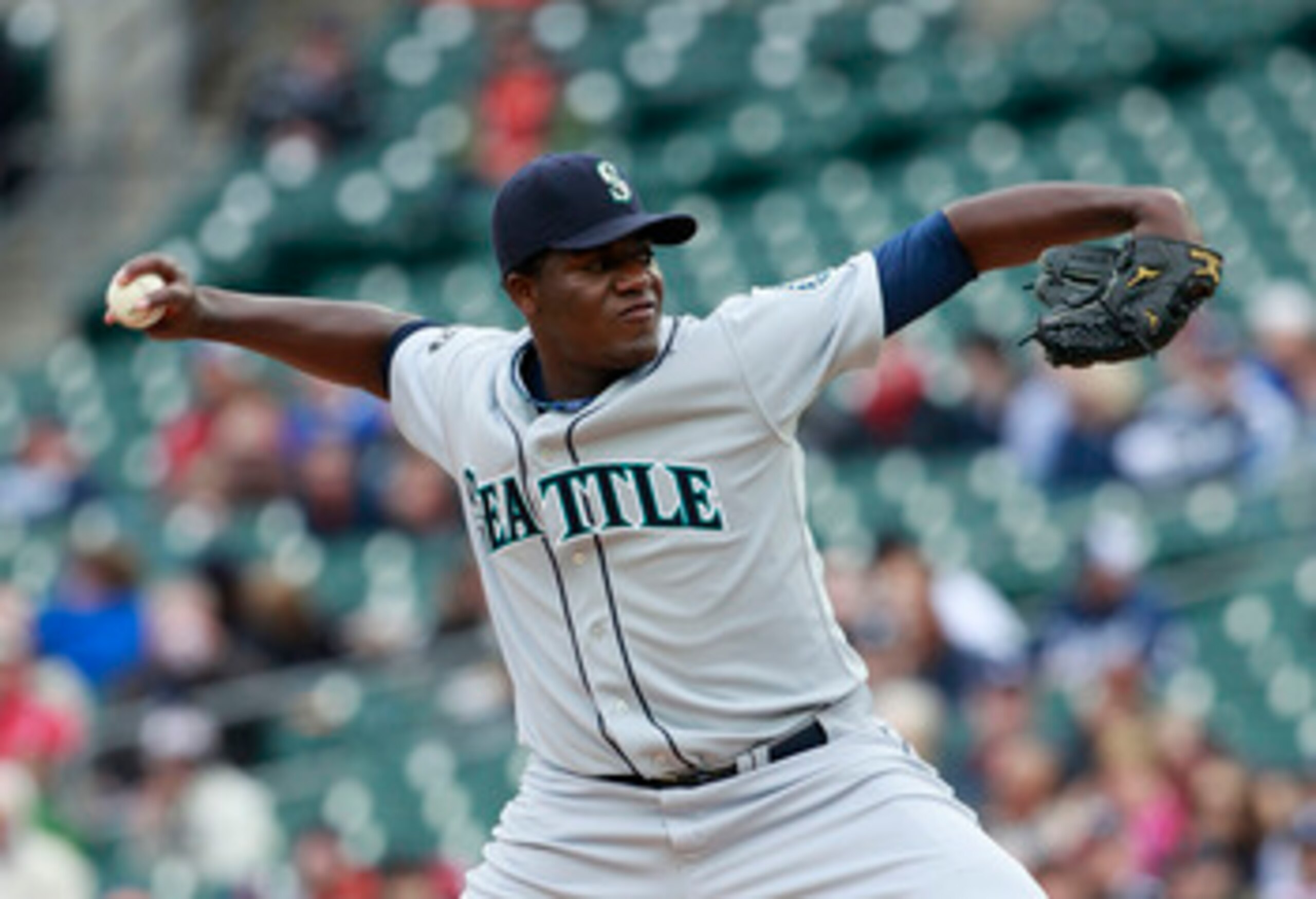 DETROIT - APRIL 28: Michael Pineda #36 of the Seattle Mariners pitches in the first inning during the game against the Detroit Tigers at Comerica Park on April 28, 2011 in Detroit, Michigan. (Photo by Leon Halip/Getty Images)