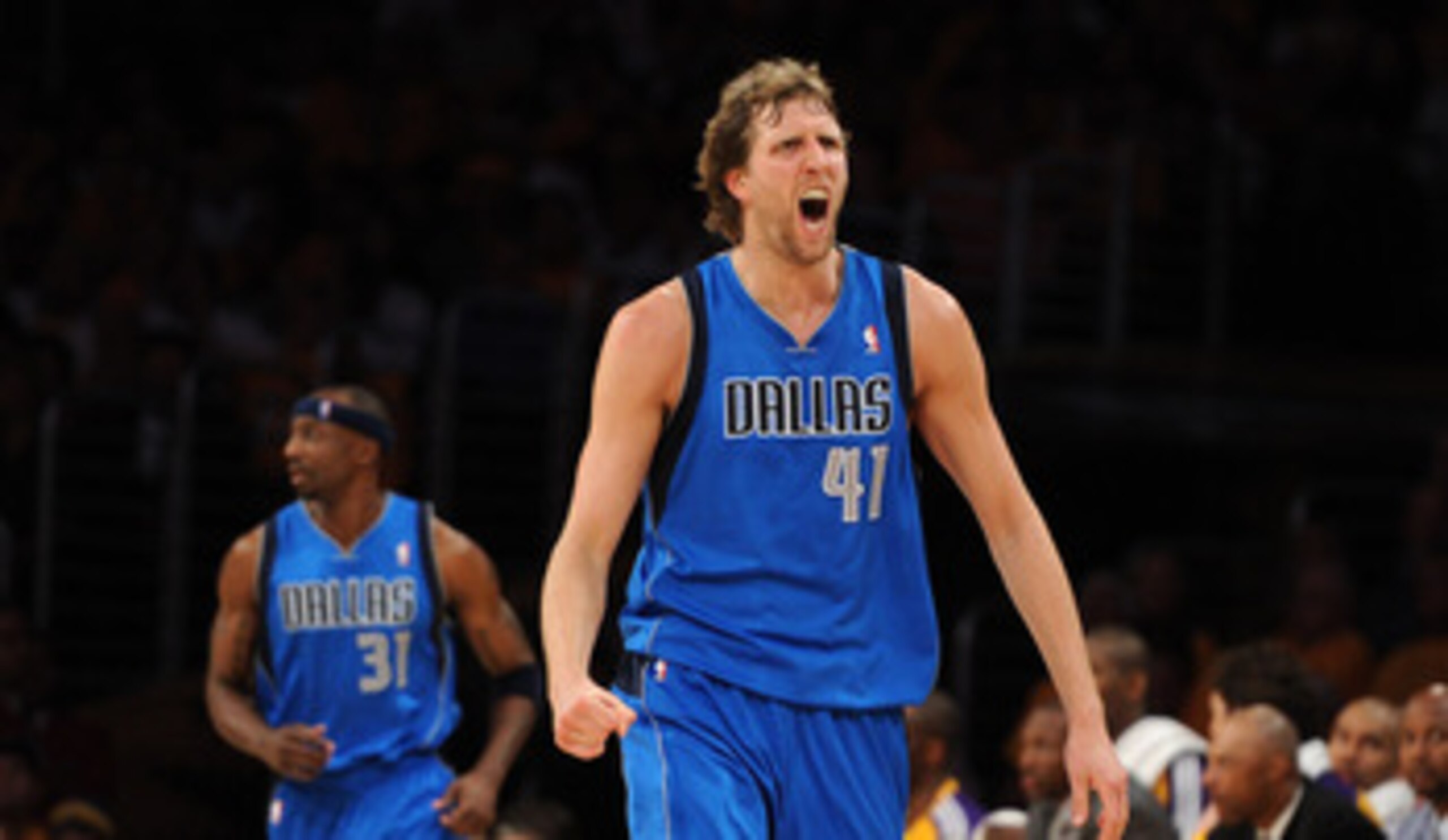 LOS ANGELES, CA - MAY 02:  Dirk Nowitzki #41 of the Dallas Mavericks reacts in the fourth quarter while taking on the Los Angeles Lakers in Game One of the Western Conference Semifinals in the 2011 NBA Playoffs at Staples Center on May 2, 2011 in Los Ange
