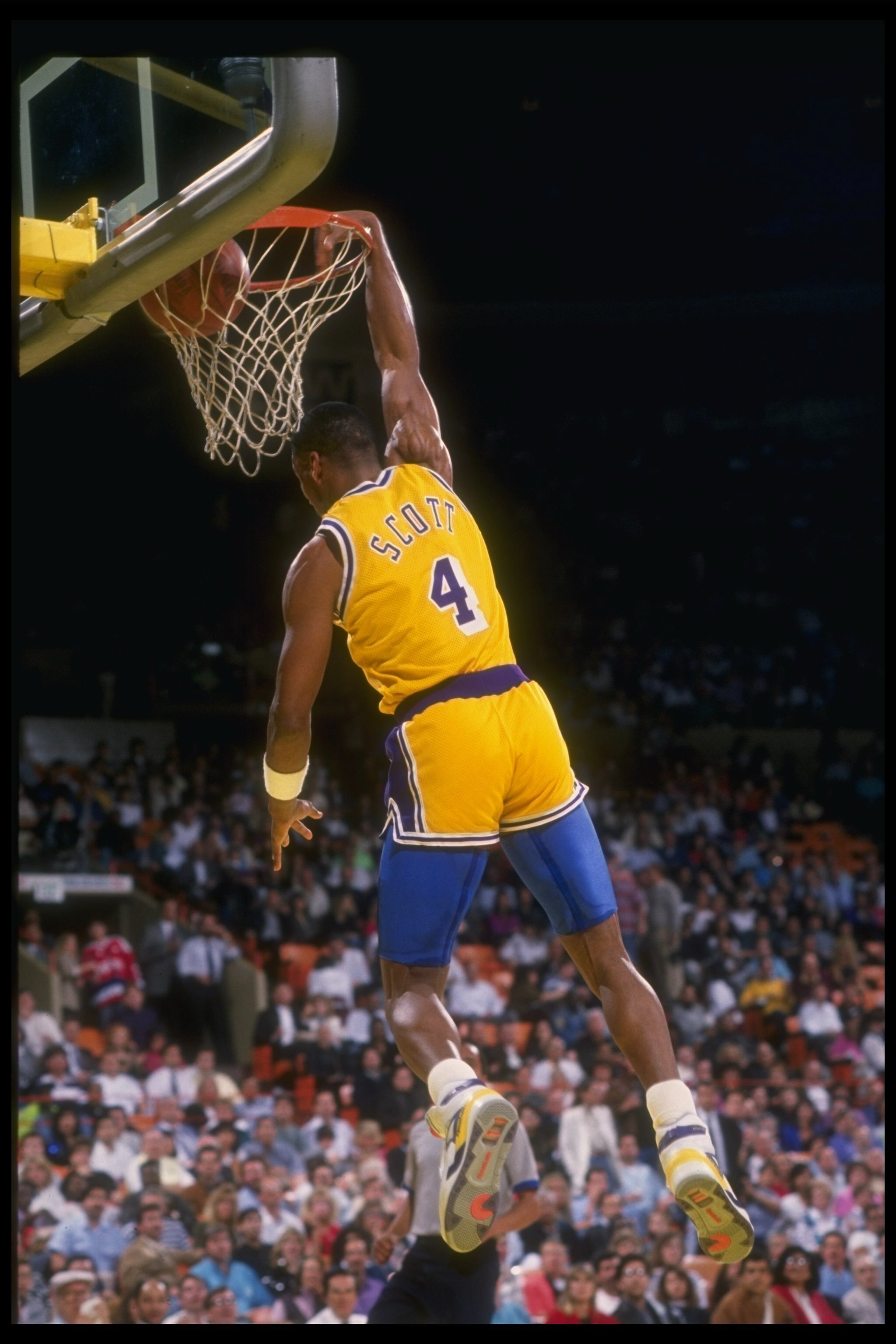 1989-1990:  Guard Byron Scott of the Los Angeles Lakers sinks the ball during a game. Mandatory Credit: Stephen Dunn  /Allsport Mandatory Credit: Stephen Dunn  /Allsport