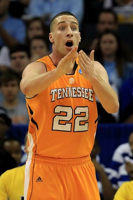 CHARLOTTE, NC - MARCH 18:  Steven Pearl #22 of the Tennessee Volunteers reacts in the second half while taking on the Michigan Wolverines during the second round of the 2011 NCAA men's basketball tournament at Time Warner Cable Arena on March 18, 2011 in 