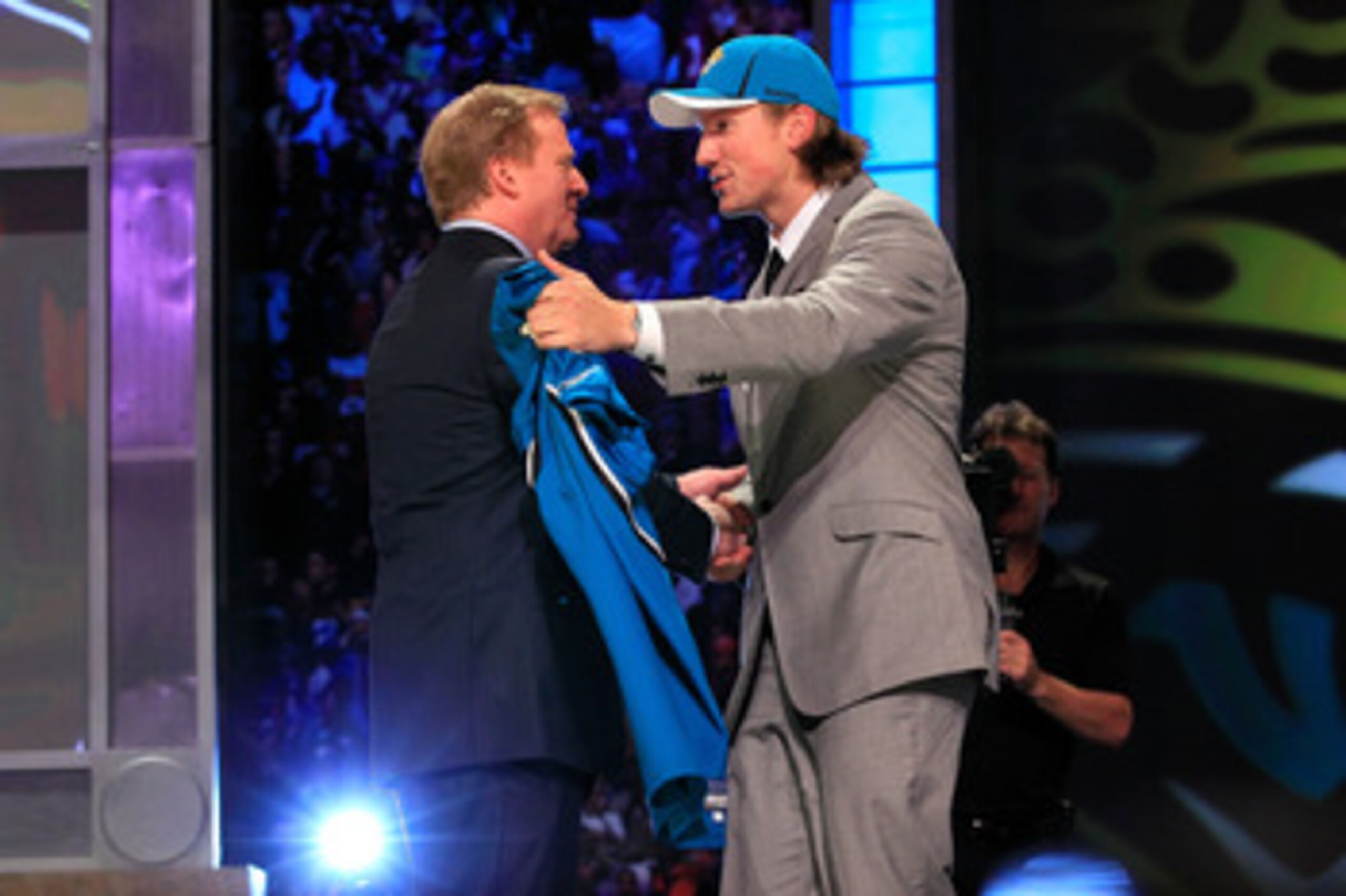 NEW YORK, NY - APRIL 28:  NFL Commissoner Roger Goodell (L) greets Blaine Gabbert, #11 overall pick by the Jacksonville Jaguars, during the 2011 NFL Draft at Radio City Music Hall on April 28, 2011 in New York City.  (Photo by Chris Trotman/Getty Images)