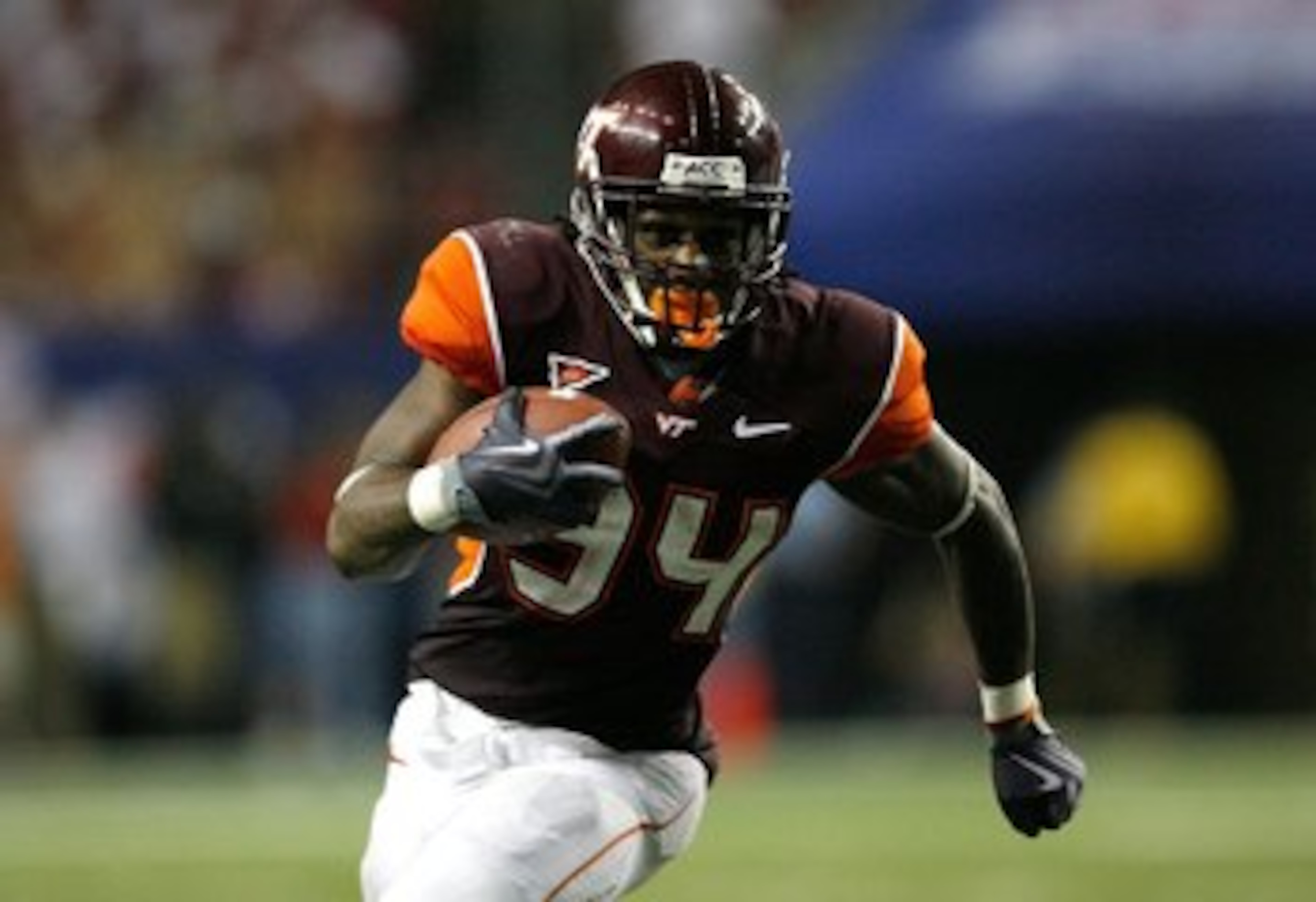 ATLANTA - SEPTEMBER 05:  Ryan Williams #34 of the Virginia Tech Hokies against the Alabama Crimson Tide during the Chick-fil-A Kickoff Game at Georgia Dome on September 5, 2009 in Atlanta, Georgia.  (Photo by Kevin C. Cox/Getty Images)
