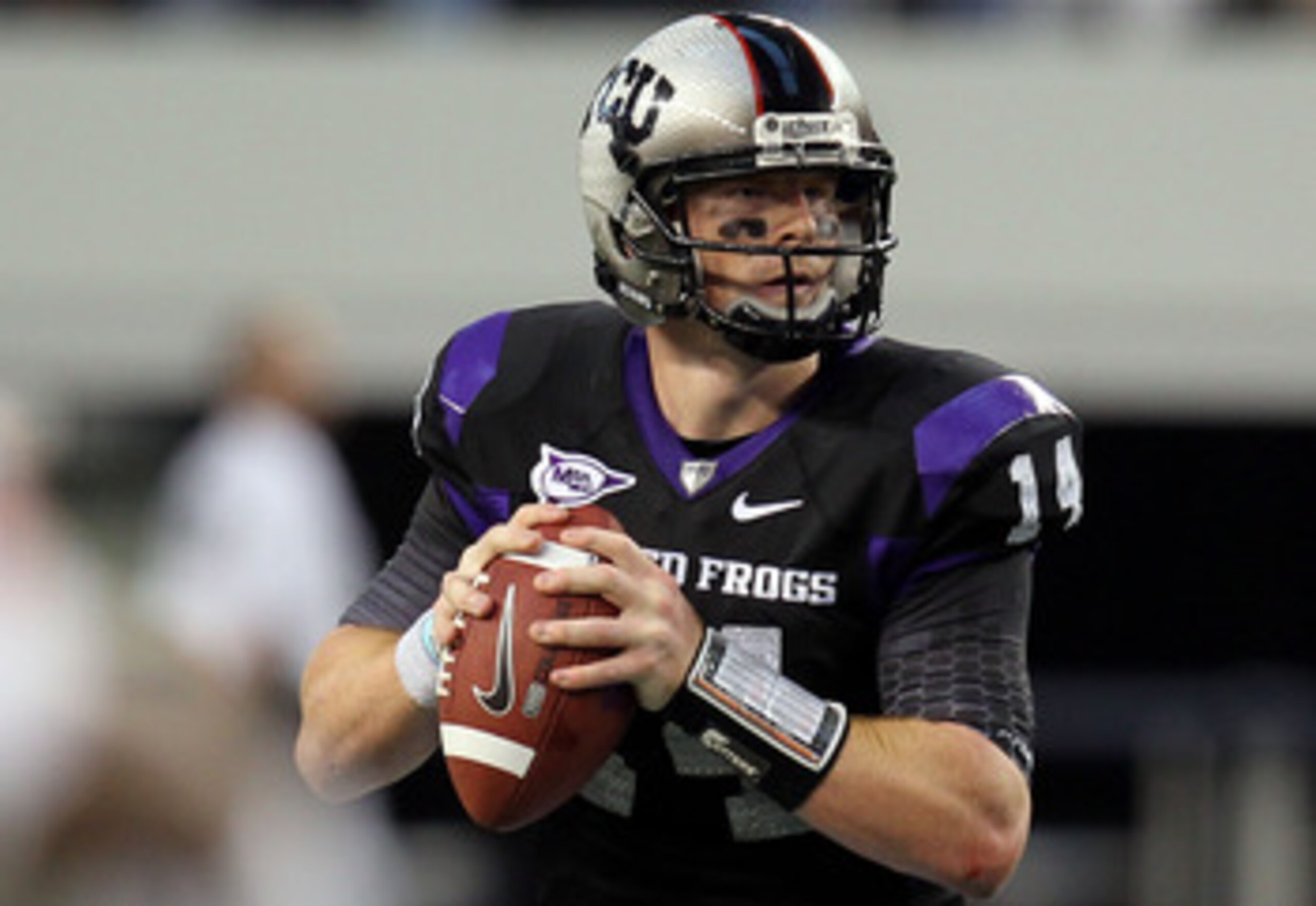 ARLINGTON, TX - SEPTEMBER 04: Quarterback Andy Dalton #14 of the TCU Horned Frogs drops back to pass against the Oregon State Beavers at Cowboys Stadium on September 4, 2010 in Arlington, Texas. (Photo by Ronald Martinez/Getty Images) ARLINGTON, TX - SEPTEMBER 04: Quarterback Andy Dalton #14 of the TCU Horned Frogs drops back to pass against the Oregon State Beavers at Cowboys Stadium on September 4, 2010 in Arlington, Texas. (Photo by Ronald Martinez/Getty Images)