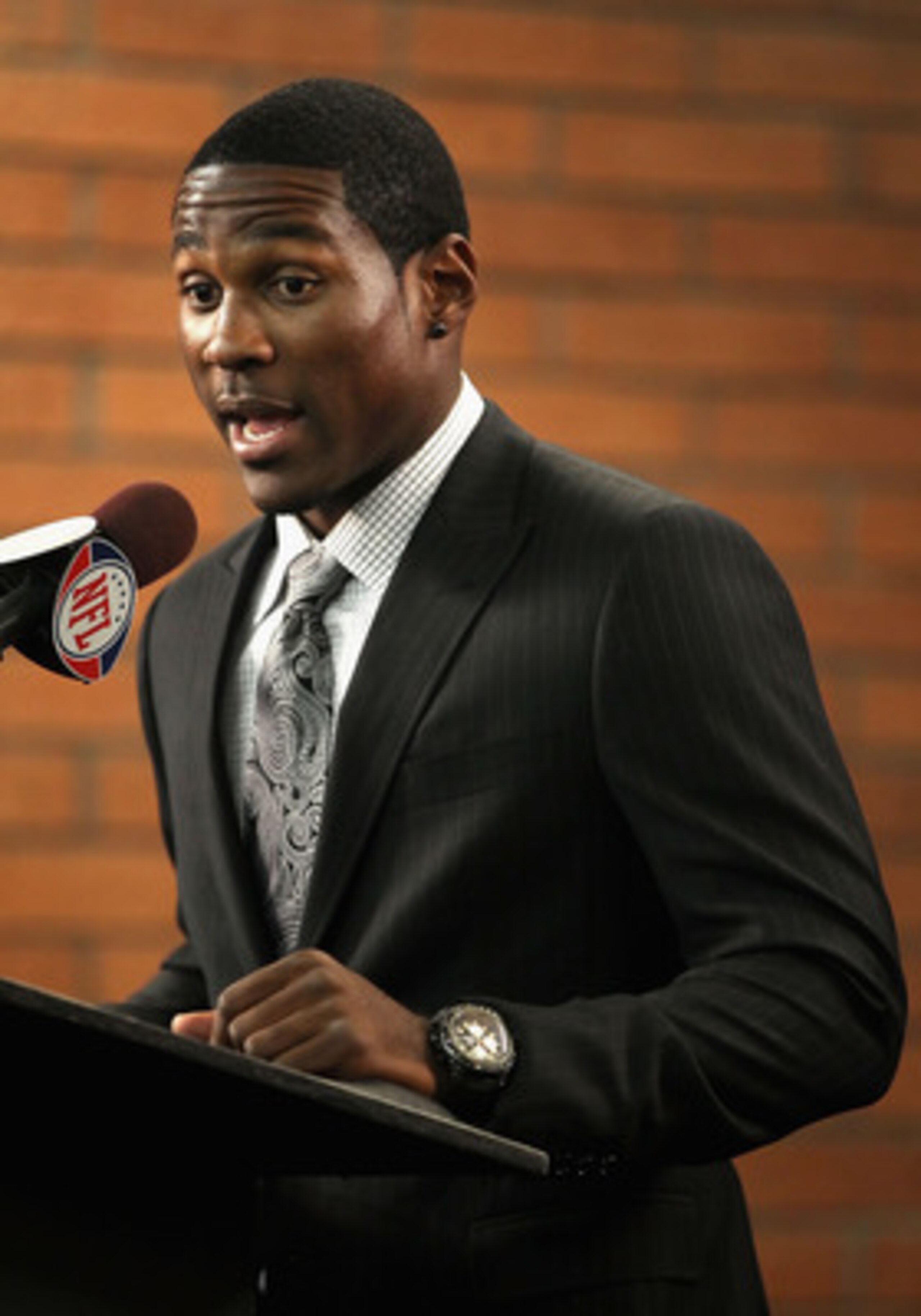 TEMPE, AZ - APRIL 29:  First round draft pick Patrick Peterson of the Arizona Cardinals speaks during a press conference to introduce him at the team's training center auditorium on April 29, 2011 in Tempe, Arizona.  (Photo by Christian Petersen/Getty Ima