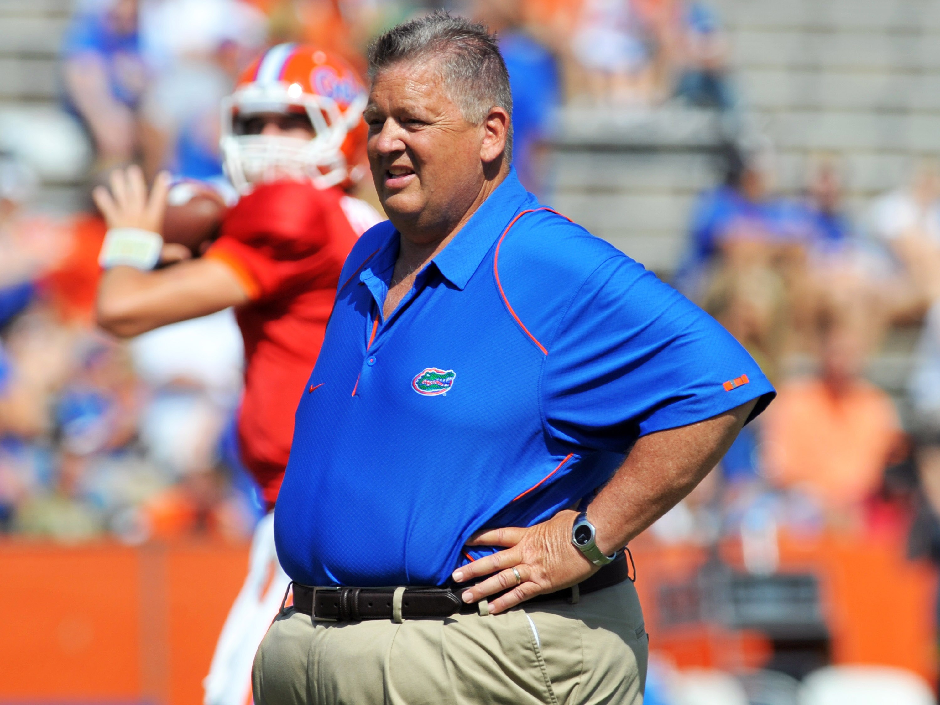 GAINESVILLE, FL - APRIL 9:  Offensive coordinator Charlie Weis of the Florida Gators directs play during the Orange and Blue spring football game April 9, 2010 Ben Hill Griffin Stadium in Gainesville, Florida.  (Photo by Al Messerschmidt/Getty Images)