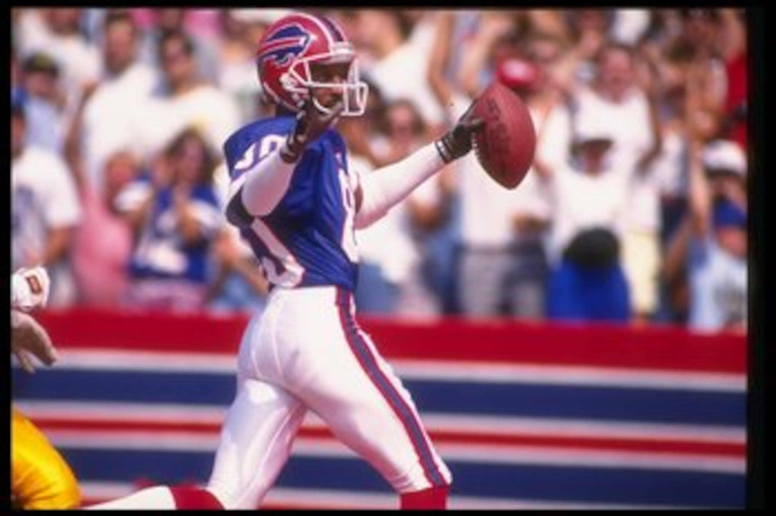 8 Sep 1991: Wide receiver James Lofton of the Buffalo Bills scores a touchdown during a game against the Pittsburgh Steelers at Rich Stadium in Orchard Park, New York. The Bills won the game, 52-34. 8 Sep 1991: Wide receiver James Lofton of the Buffalo Bills scores a touchdown during a game against the Pittsburgh Steelers at Rich Stadium in Orchard Park, New York. The Bills won the game, 52-34.