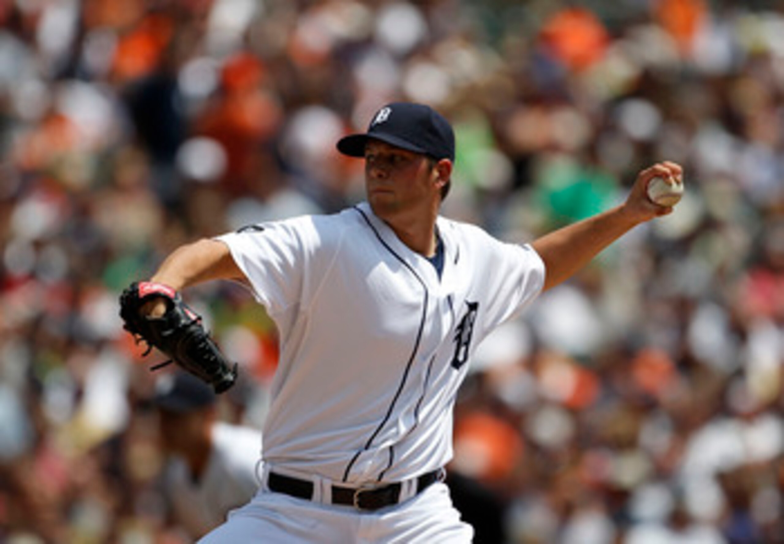 DETROIT - JULY 11: Andy Oliver #41 of the Detroit Tigers pitches in the second inning during the game against the Minnesota Twins on July 11, 2010 at Comerica Park in Detroit, Michigan.  (Photo by Leon Halip/Getty Images)