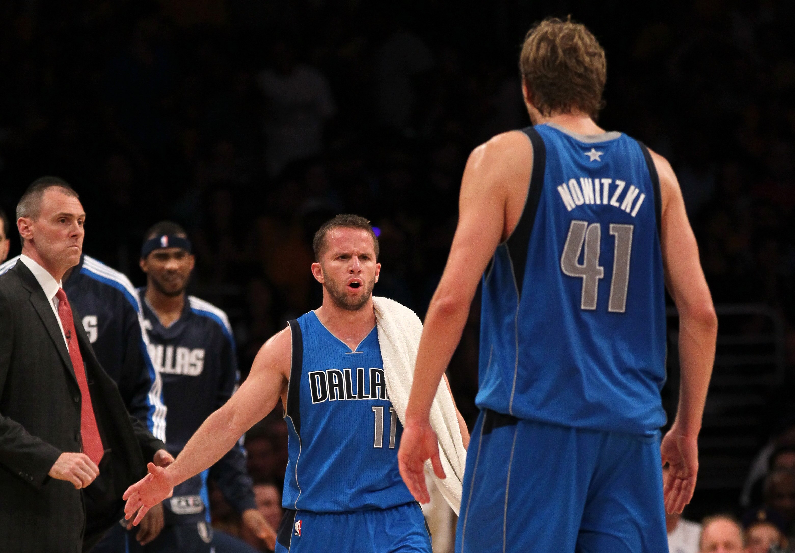 LOS ANGELES, CA - MAY 04:  Jose Juan Barea #11 and Dirk Nowitzki #41 of the Dallas Mavericks react late in the fourth quarter while taking on the Los Angeles Lakers in Game Two of the Western Conference Semifinals in the 2011 NBA Playoffs at Staples Cente