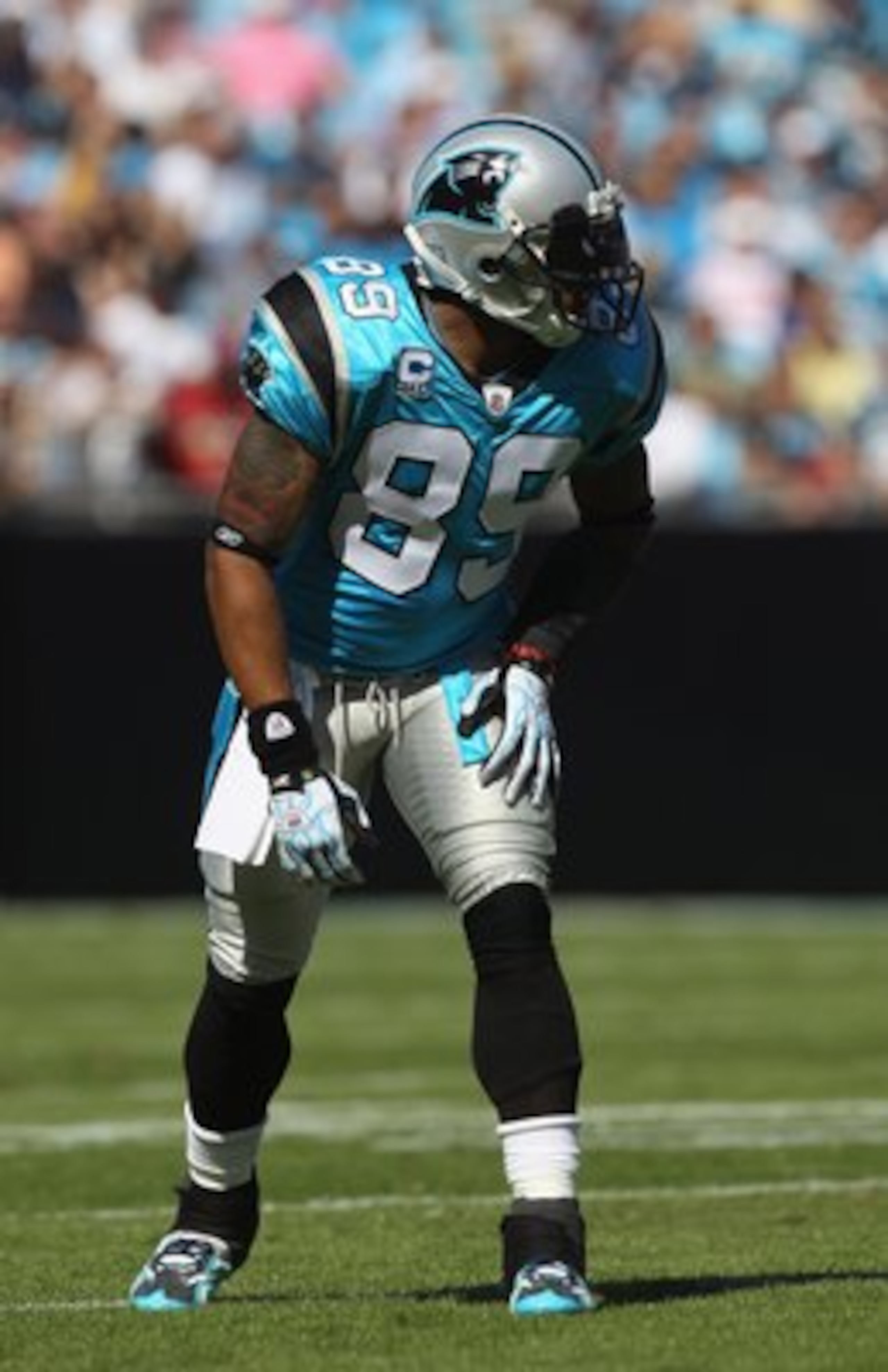 CHARLOTTE, NC - OCTOBER 24:  Steve Smith #89 of the Carolina Panthers against the San Francisco 49ers during their game at Bank of America Stadium on October 24, 2010 in Charlotte, North Carolina.  (Photo by Streeter Lecka/Getty Images)