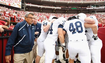 TUSCALOOSA, AL - SEPTEMBER 11:  Head coach Joe Paterno of the Penn State Nittany Lions walks out onto the field during warmups before facing the Alabama Crimson Tide at Bryant-Denny Stadium on September 11, 2010 in Tuscaloosa, Alabama.  (Photo by Kevin C.