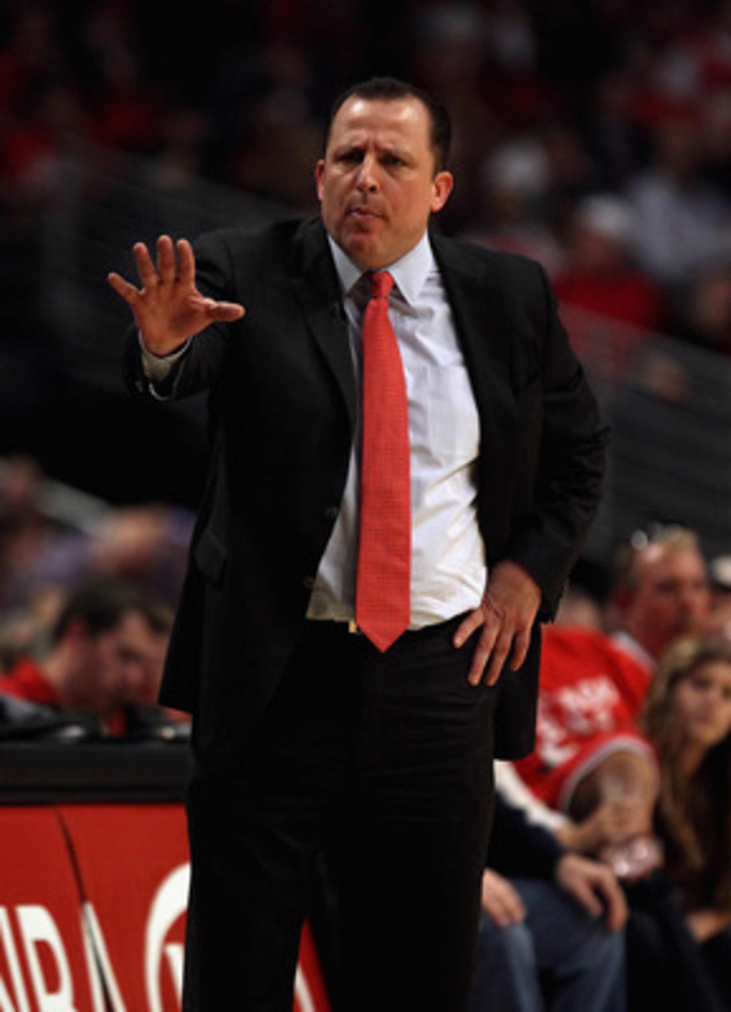 CHICAGO, IL - APRIL 26: Head coach Tom Thibodeau of the Chicago Bulls gives instructions to his team against the Indiana Pacers in Game Five of the Eastern Conference Quarterfinals in the 2011 NBA Playoffs at the United Center on April 26, 2011 in Chicago