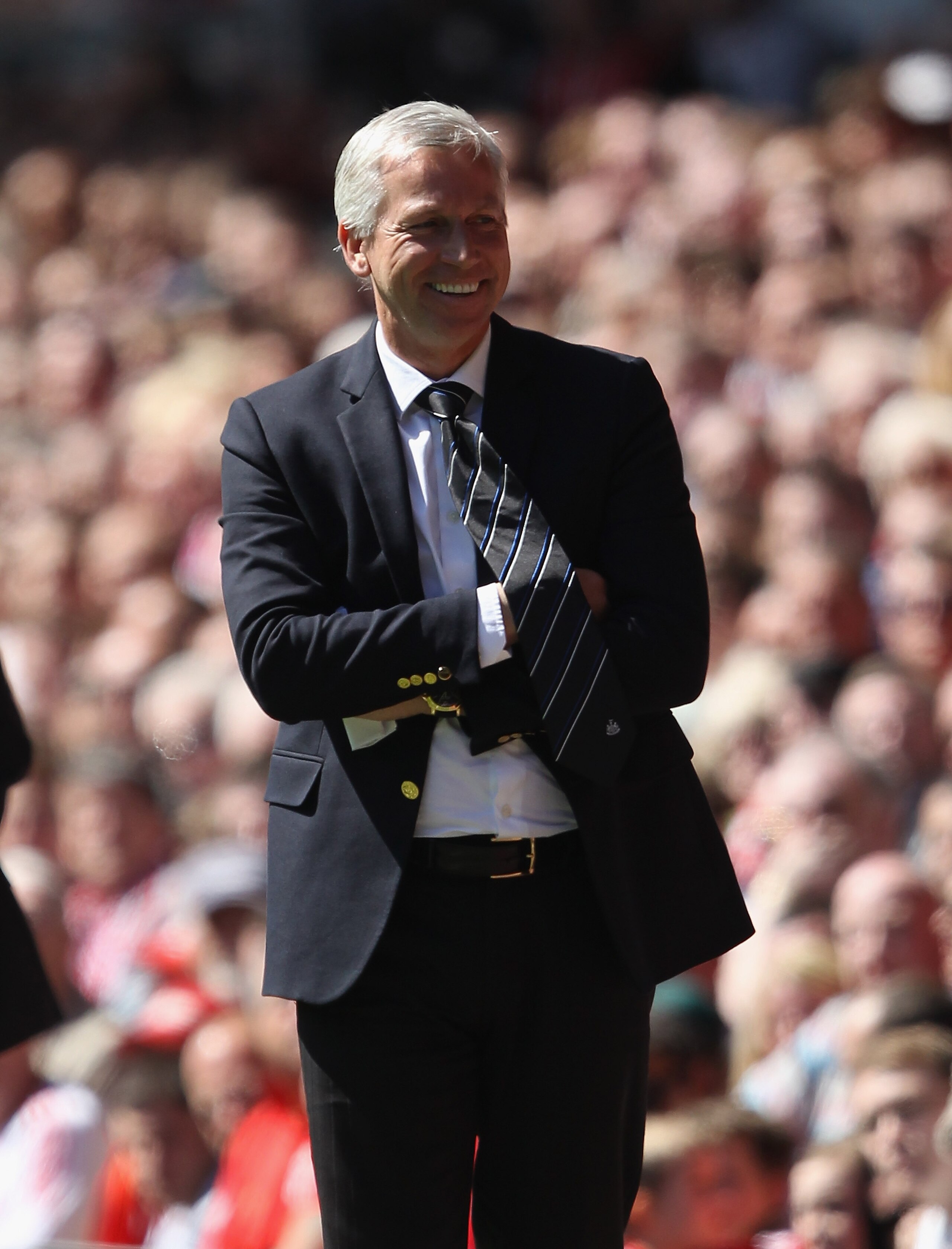 LIVERPOOL, ENGLAND - MAY 01:  Newcastle United manager Alan Pardew in good spirits during the Barclays Premier League match between Liverpool  and Newcastle United at Anfield on May 1, 2011 in Liverpool, England.  (Photo by Clive Brunskill/Getty Images)