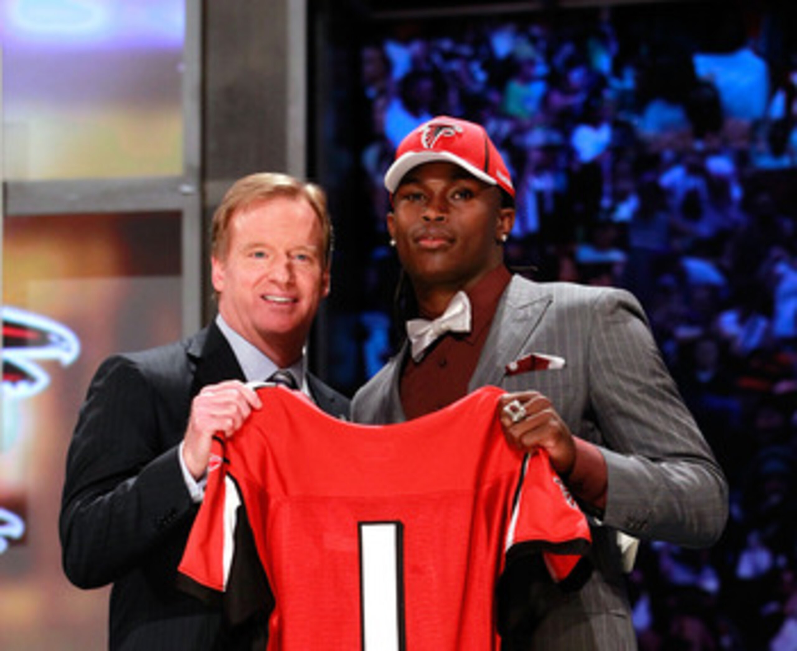 NEW YORK, NY - APRIL 28:  NFL Commissioner Roger Goodell (L) poses for a photo with Julio Jones, #6 overall pick by the Atlanta Falcons, holds up a jersey on stage during the 2011 NFL Draft at Radio City Music Hall on April 28, 2011 in New York City.  (Ph