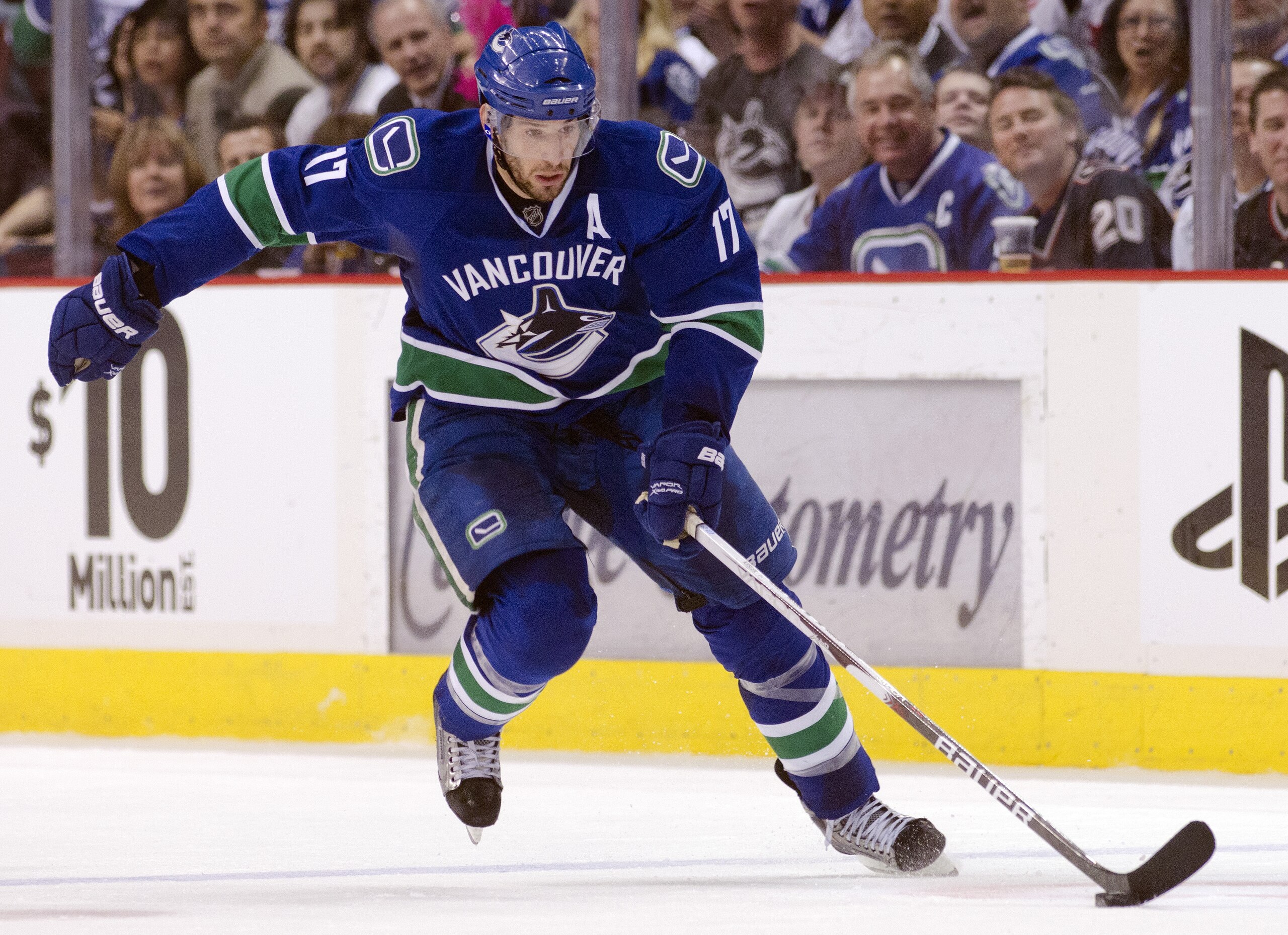 VANCOUVER, CANADA - APRIL 28: Ryan Kesler #17 of the Vancouver Canucks skates with the puck during Game One of the Western Conference Semifinals against the Nashville Predators during the 2011 NHL Stanley Cup Playoffs on April 28, 2011 at Rogers Arena in