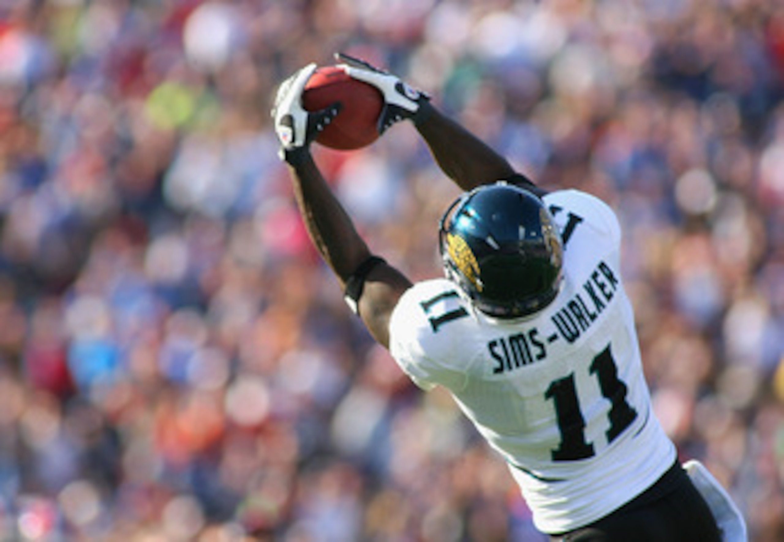 ORCHARD PARK, NY - OCTOBER 10: Mike Sims-Walker #11 of the Jacksonville Jaguars makes a catch against the Buffalo Bills at Ralph Wilson Stadium on October 10, 2010 in Orchard Park, New York. Jacksonville won 36-26. (Photo by Rick Stewart/Getty Images) ORCHARD PARK, NY - OCTOBER 10: Mike Sims-Walker #11 of the Jacksonville Jaguars makes a catch against the Buffalo Bills at Ralph Wilson Stadium on October 10, 2010 in Orchard Park, New York. Jacksonville won 36-26. (Photo by Rick Stewart/Getty Images)