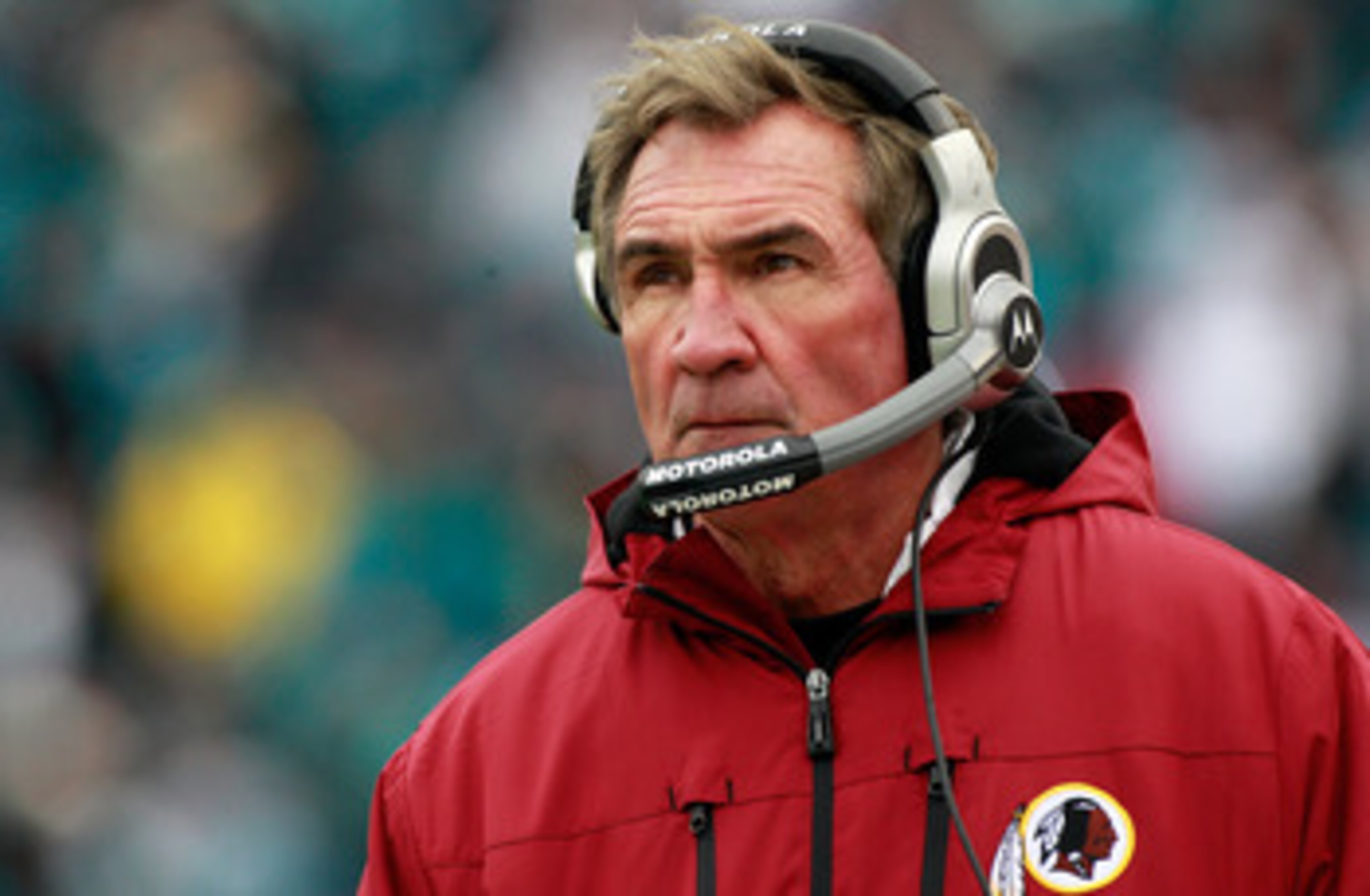 JACKSONVILLE, FL - DECEMBER 26:  Head coach Mike Shanahan of the Washington Redskins watches the action during the game against the Jacksonville Jaguars at EverBank Field on December 26, 2010 in Jacksonville, Florida.  (Photo by Sam Greenwood/Getty Images