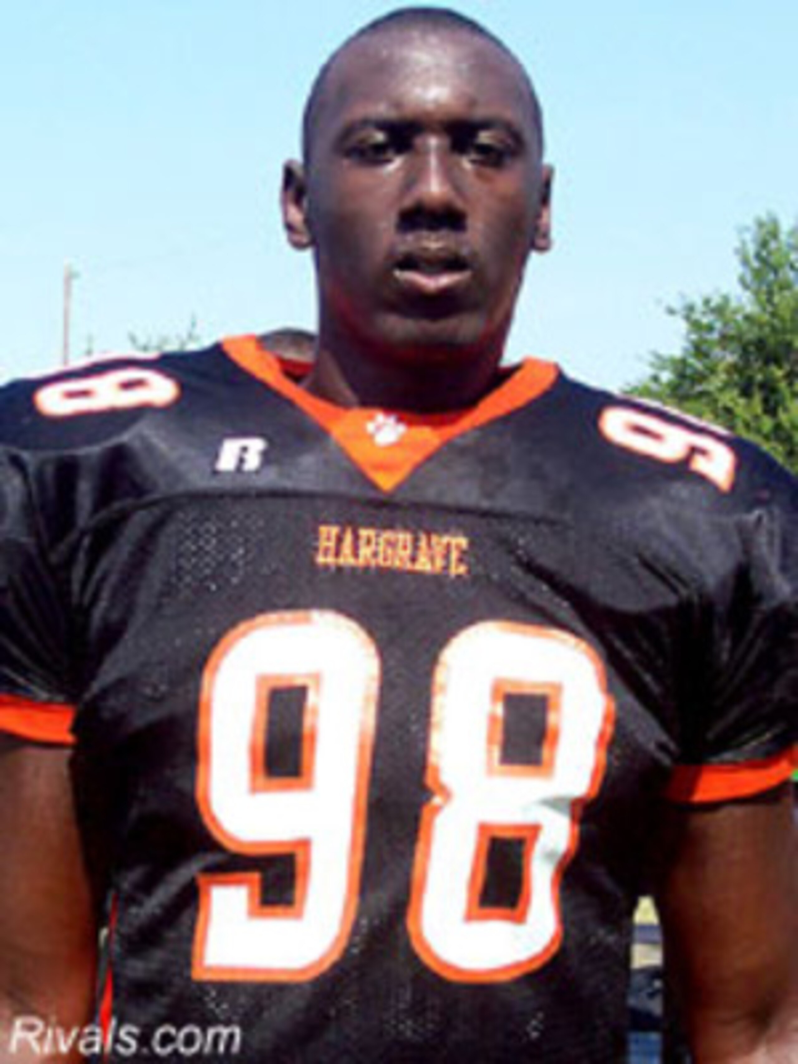 http://rivals.yahoo.com/footballrecruiting/football/recruiting/recruit-photos-71565;_ylt=ArxaOvhj4MsxDgeNZoXLAdHwOrF_