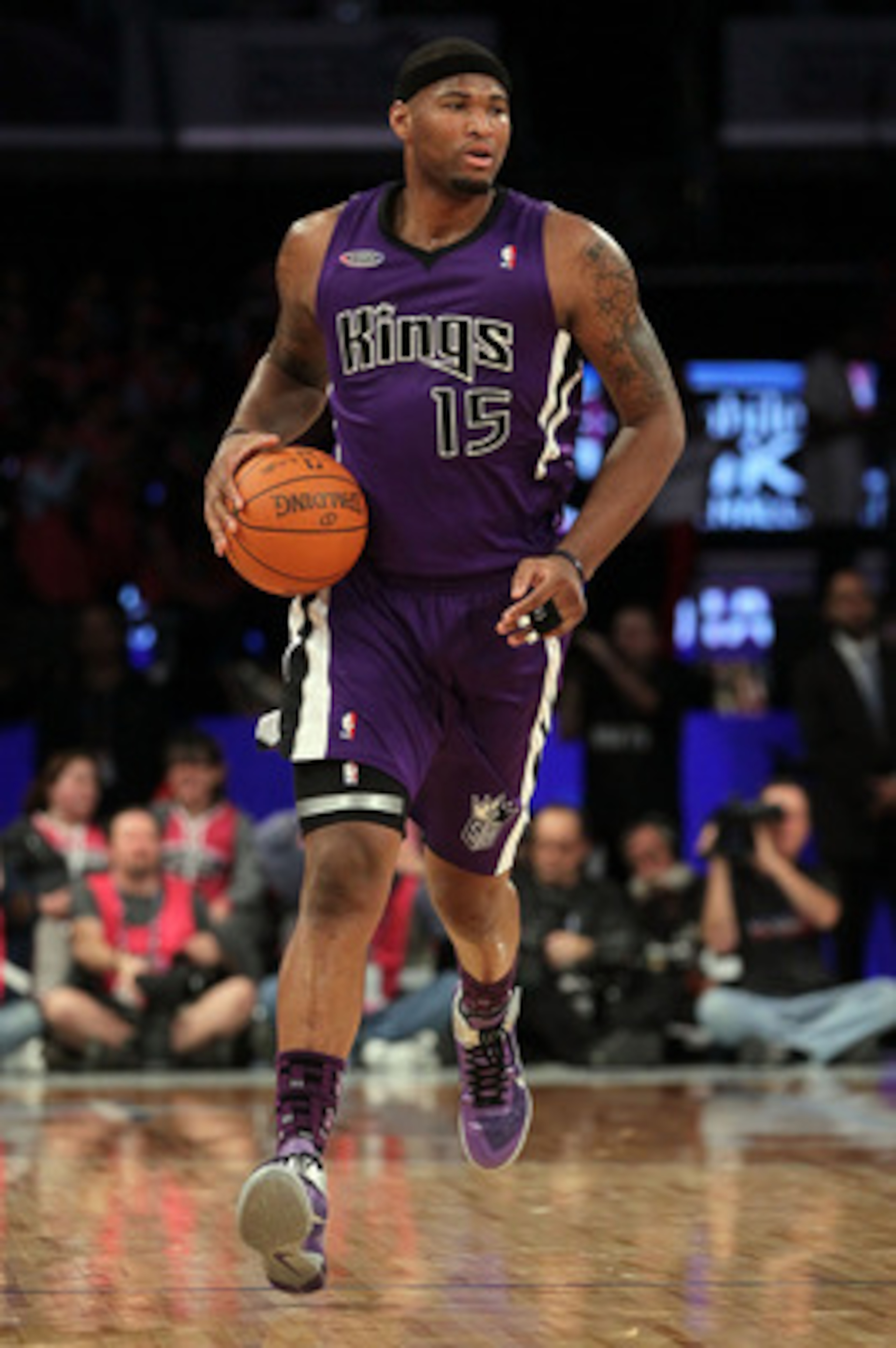 LOS ANGELES, CA - FEBRUARY 18: DeMarcus Cousins #15 of the Sacramento Kings and the Rookie Team moves the ball in the first half during the T-Mobile Rookie Challenge and Youth Jam at Staples Center on February 18, 2011 in Los Angeles, California. (Photo LOS ANGELES, CA - FEBRUARY 18: DeMarcus Cousins #15 of the Sacramento Kings and the Rookie Team moves the ball in the first half during the T-Mobile Rookie Challenge and Youth Jam at Staples Center on February 18, 2011 in Los Angeles, California. (Photo