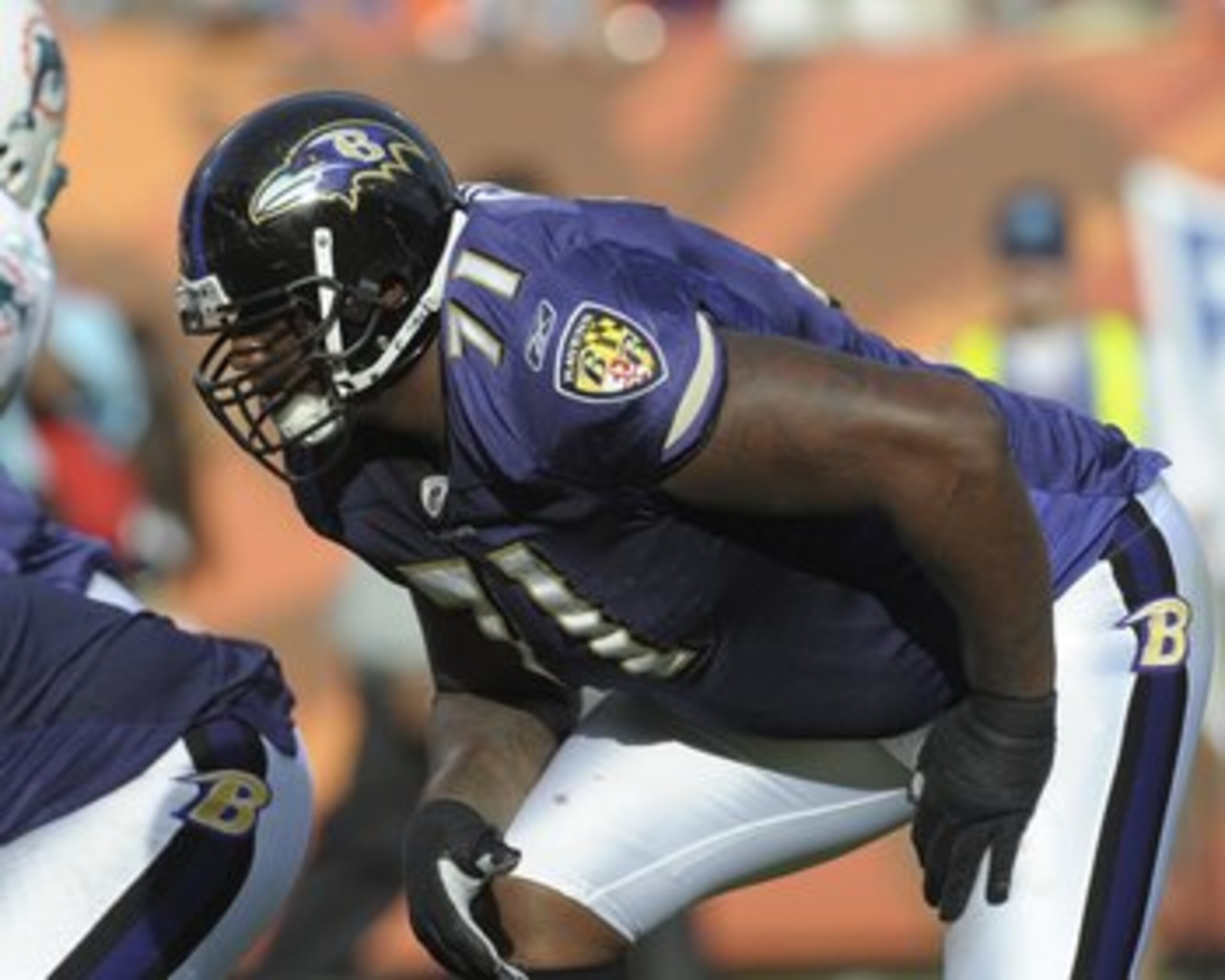 MIAMI, FL - JANUARY 4: Tackle Jared Gaither #71 of the Baltimore Ravens sets to block against the Miami Dolphins in an NFL Wildcard Playoff Game at Dolphins Stadium on January 4, 2009 in Miami, Florida. (Photo by Al Messerschmidt/Getty Images) MIAMI, FL - JANUARY 4: Tackle Jared Gaither #71 of the Baltimore Ravens sets to block against the Miami Dolphins in an NFL Wildcard Playoff Game at Dolphins Stadium on January 4, 2009 in Miami, Florida. (Photo by Al Messerschmidt/Getty Images)
