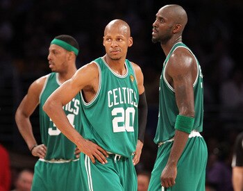 LOS ANGELES, CA - JUNE 15:  (L-R) Paul Pierce #34, Ray Allen #20 and Kevin Garnett #5 of the Boston Celtics look on in the second half while taking on the Los Angeles Lakers in Game Six of the 2010 NBA Finals at Staples Center on June 15, 2010 in Los Ange
