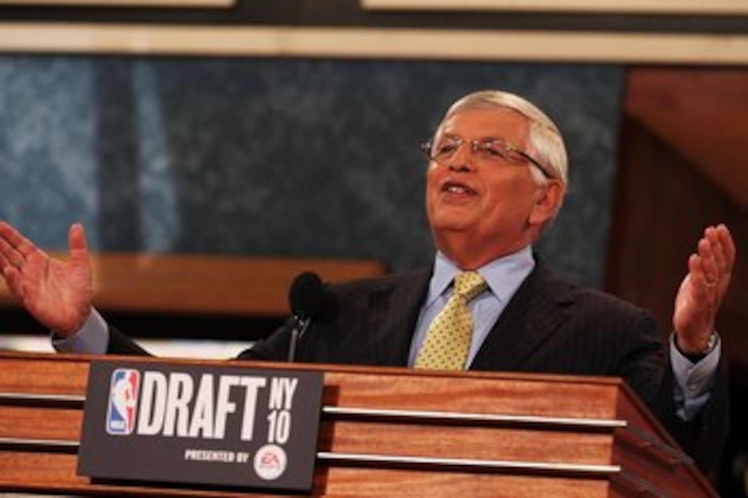 NEW YORK - JUNE 24:  NBA Commisioner David Stern speaks at the NBA Draft at Madison Square Garden on June 24, 2010 in New York, New York.  (Photo by Al Bello/Getty Images)