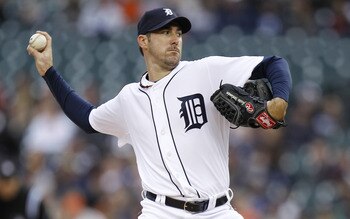 DETROIT, MI - MAY 02:  Justin Verlander #35 of the Detroit Tigers throws a first inning pitch while playing the New York Yankees  at Comerica Park on May 2, 2011 in Detroit, Michigan.  (Photo by Gregory Shamus/Getty Images)