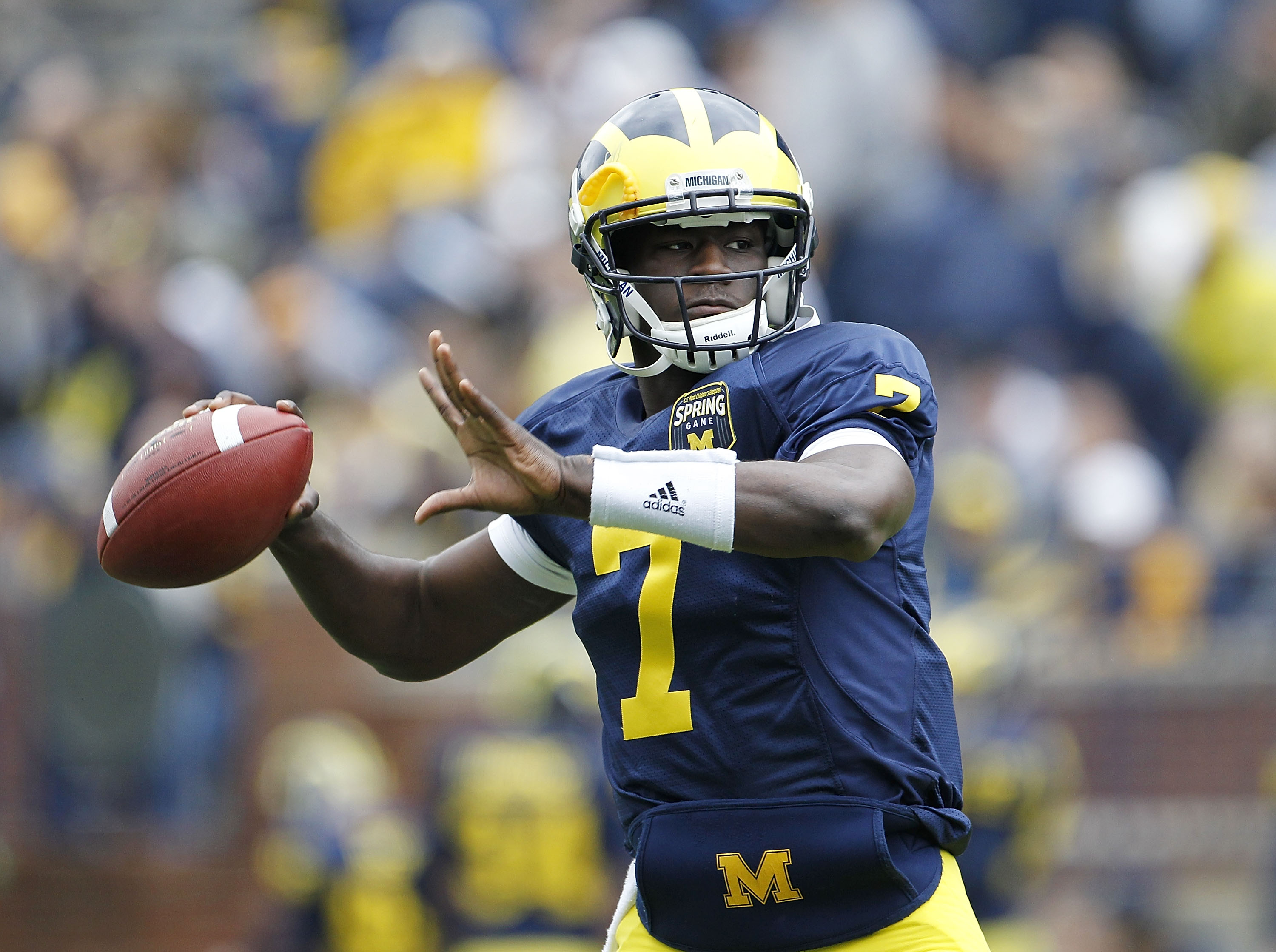 ANN ARBOR, MI - APRIL 16: Devin Gardner #7 of the Michigan Wolverines drops back to pass during the annual Spring Game at Michigan Stadium on April 16, 2011 in Ann Arbor, Michigan.  (Photo by Leon Halip/Getty Images)