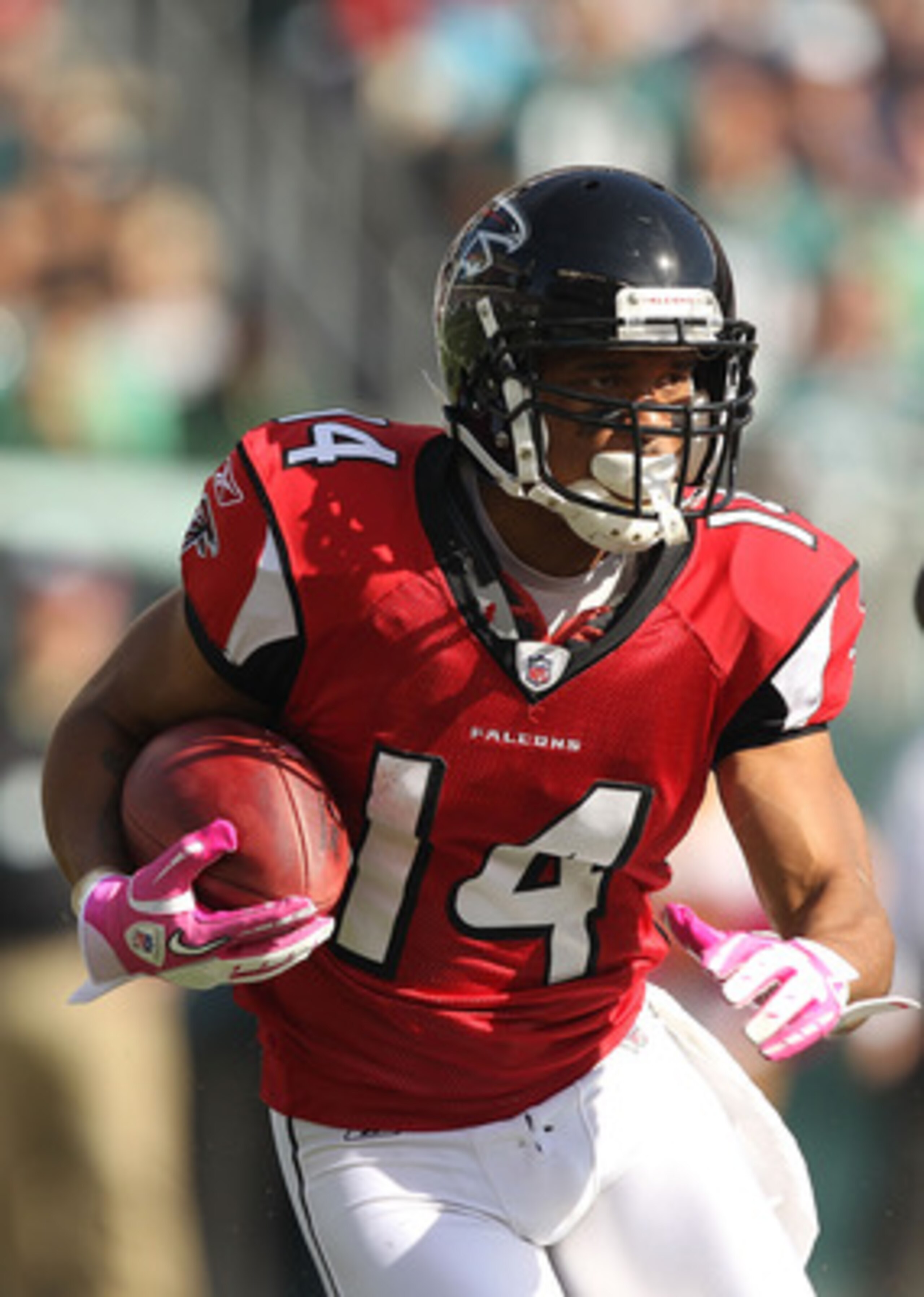PHILADELPHIA - OCTOBER 17:  Eric Weems #14 of the Atlanta Falcons in action against  the Philadelphia Eagles during their game at Lincoln Financial Field on October 17, 2010 in Philadelphia, Pennsylvania.  (Photo by Al Bello/Getty Images)