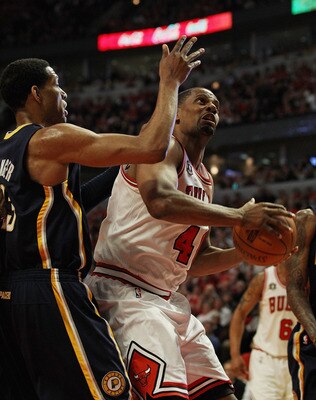 CHICAGO, IL - APRIL 18: Kurt Thomas #40 of the Chicago Bulls looks to shoot against Danny Granger #33 of the Indiana Pacers in Game Two of the Eastern Conference Quarterfinals in the 2011 NBA Playoffs at the United Center on April 18, 2011 in Chicago, Ill