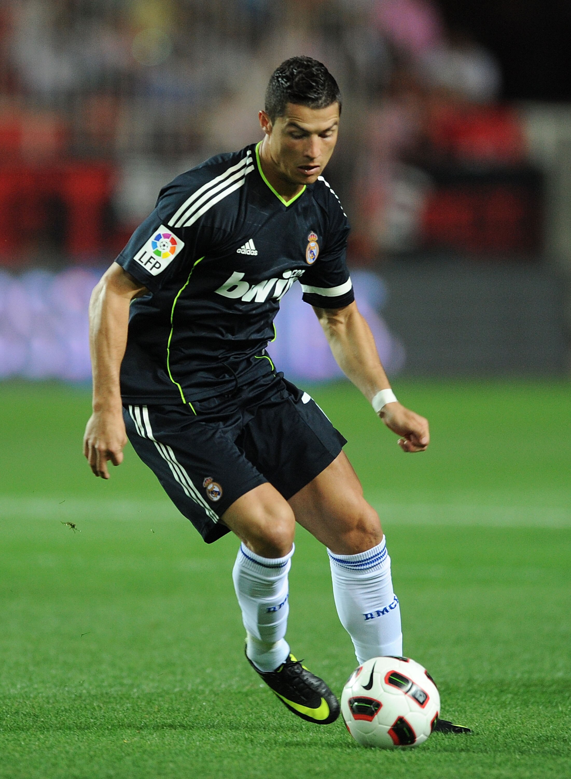 SEVILLE, SPAIN - MAY 07: Cristiano Ronaldo of Real Madrid in action during the La Liga match between Sevilla and Real Madrid at Estadio Ramon Sanchez Pizjuan on May 7, 2011 in Seville, Spain.  (Photo by Denis Doyle/Getty Images)