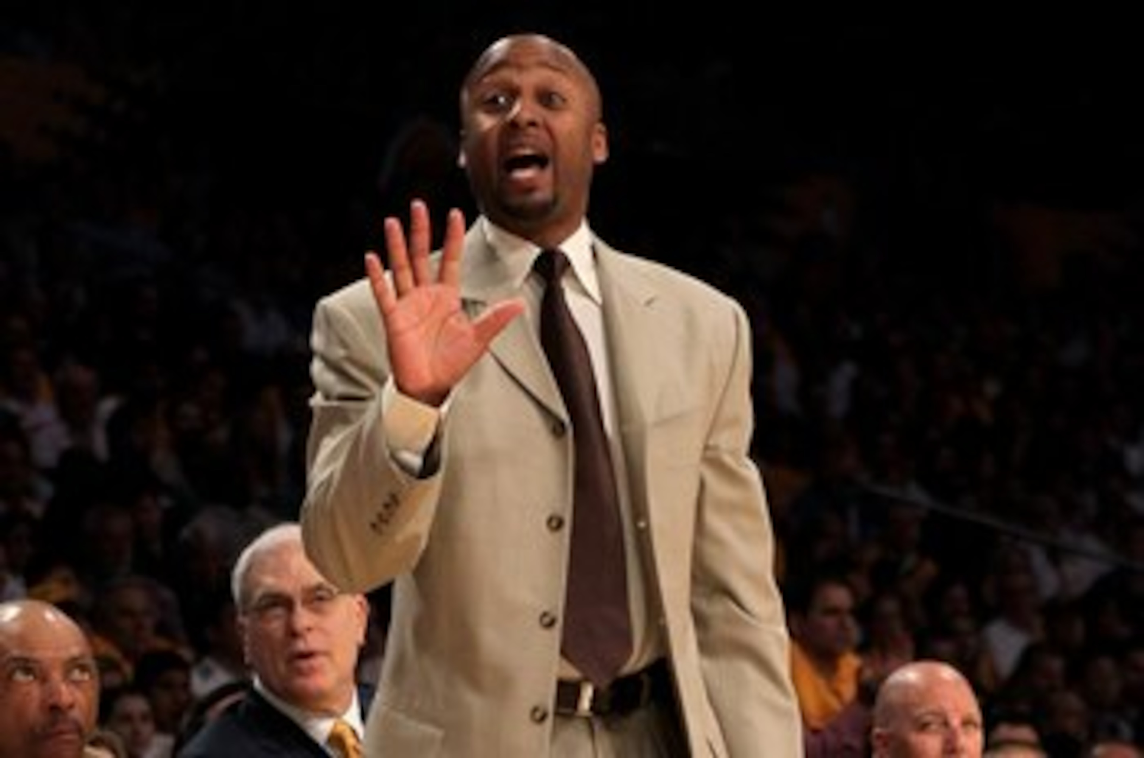 LOS ANGELES - APRIL 18:  Assistant coach Brian Shaw of the Los Angeles Lakers gives instructions against the Oklahoma City Thunder during  Game One of the Western Conference Quarterfinals of the 2010 NBA Playoffs on April 18, 2010 at Staples Center in Los
