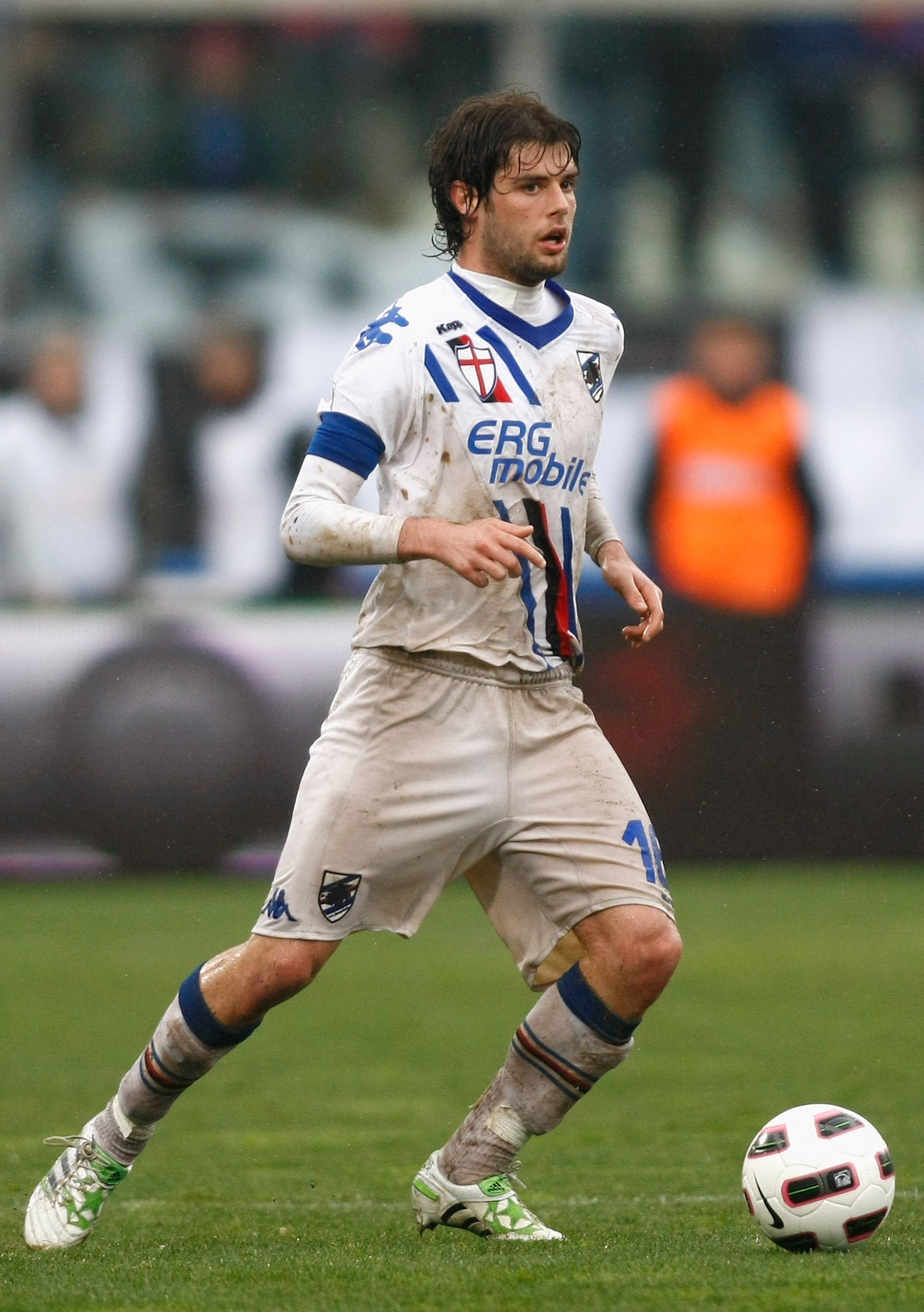 CATANIA, ITALY - MARCH 13:  Andrea Poli of Sampdoria during the Serie A match between Catania Calcio and UC Sampdoria at Stadio Angelo Massimino on March 13, 2011 in Catania, Italy.  (Photo by Maurizio Lagana/Getty Images)