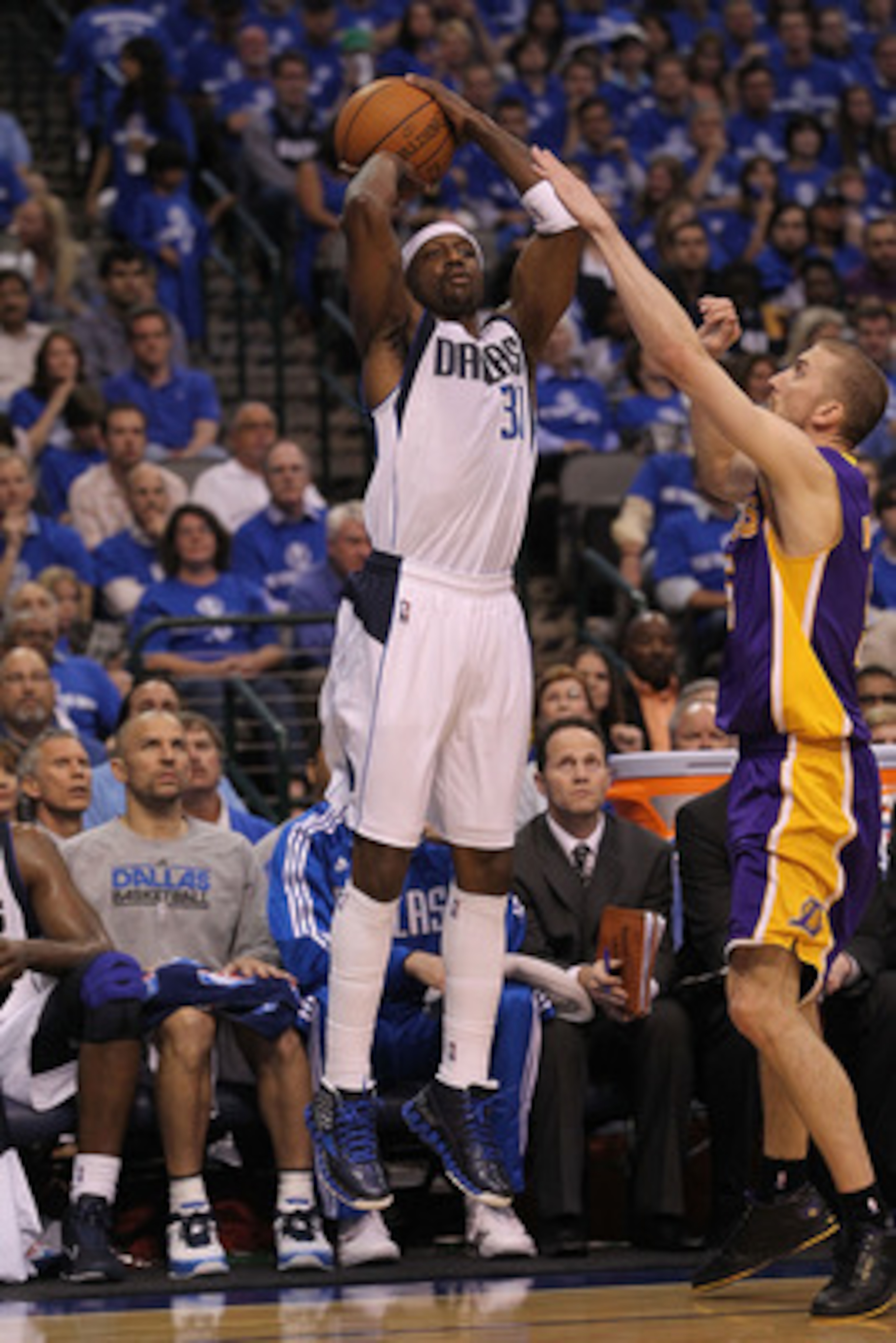 DALLAS, TX - MAY 06:  Guard Jason Terry #31 of the Dallas Mavericks takes a shot against Steve Blake #5 of the Los Angeles Lakers in Game Three of the Western Conference Semifinals during the 2011 NBA Playoffs on May 6, 2011 at American Airlines Center in