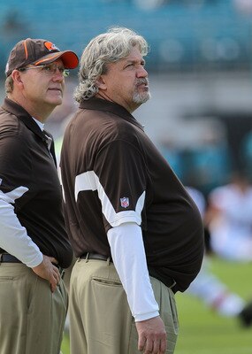 JACKSONVILLE, FL - NOVEMBER 21:  Cleveland Browns defensive coodinator Rob Ryan watches warmups during a game agaisnt the Jacksonville Jaguars at EverBank Field on November 21, 2010 in Jacksonville, Florida.  (Photo by Mike Ehrmann/Getty Images)