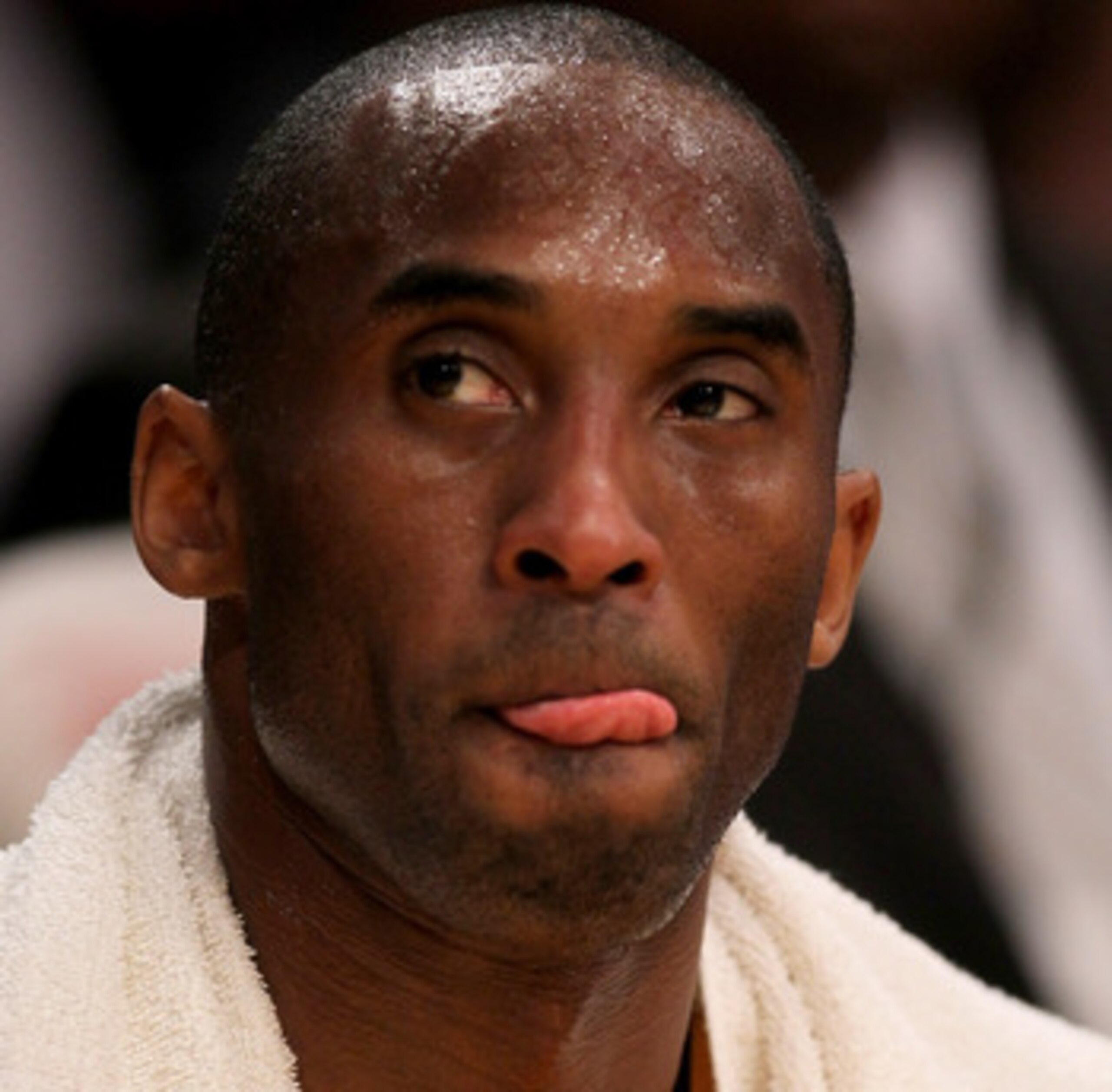 LOS ANGELES, CA - MAY 04:  Kobe Bryant #24 of the Los Angeles Lakers reacts in the second quarter from the bench while taking on the Dallas Mavericks in Game Two of the Western Conference Semifinals in the 2011 NBA Playoffs at Staples Center on May 4, 201