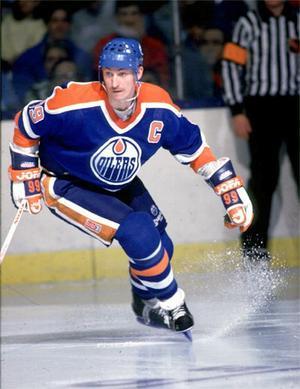 Picture from: http://www.giantbomb.com/wayne-gretzky/72-89667/