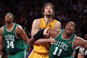 LOS ANGELES, CA - JUNE 17:  Glen Davis #11 and Paul Pierce #34 of the Boston Celtics box out Pau Gasol #16 of the Los Angeles Lakers in Game Seven of the 2010 NBA Finals at Staples Center on June 17, 2010 in Los Angeles, California.  NOTE TO USER: User ex
