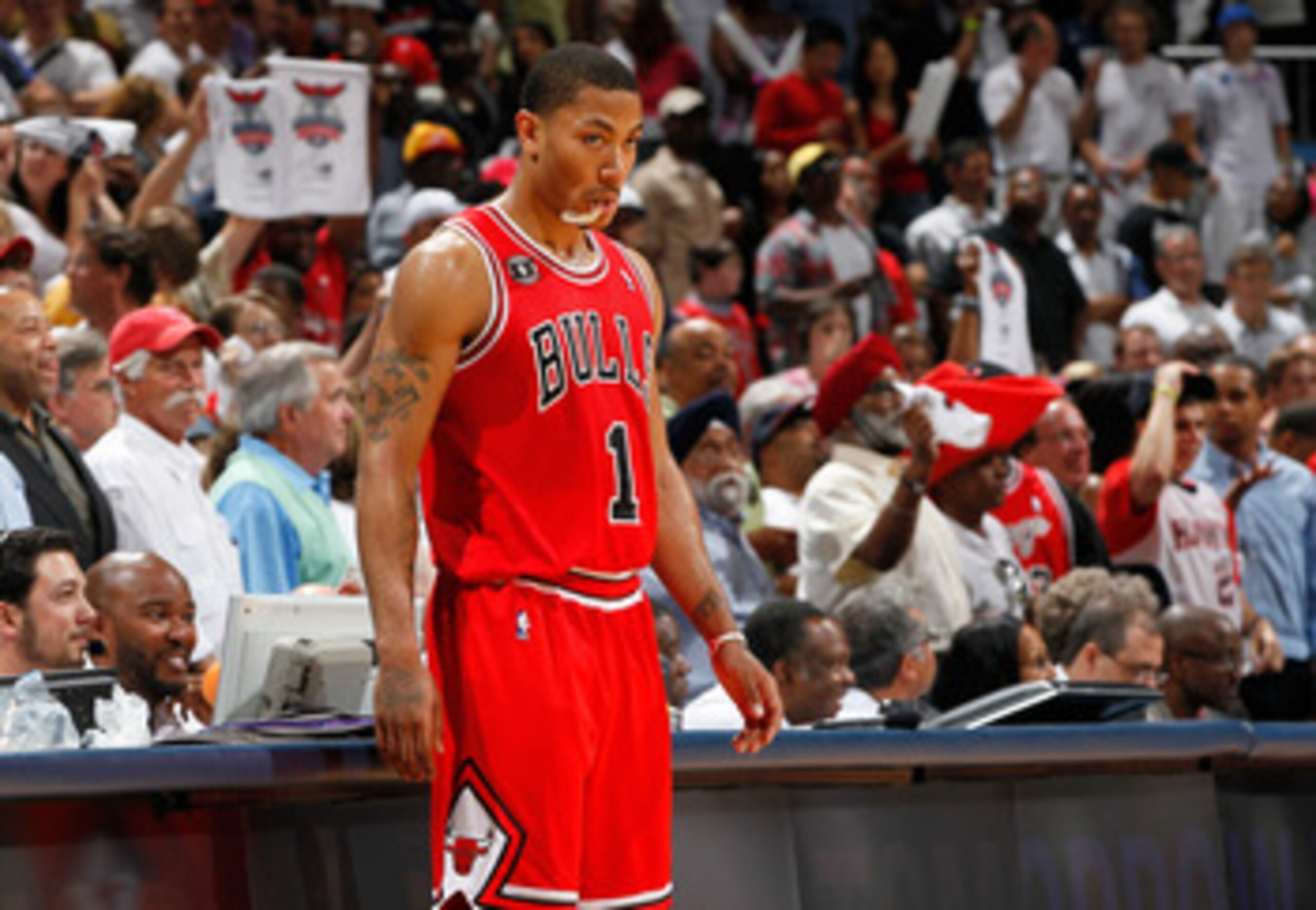 ATLANTA, GA - MAY 08:  Derrick Rose #1 of the Chicago Bulls waits to walk back in the game against the Atlanta Hawks in Game Four of the Eastern Conference Semifinals in the 2011 NBA Playoffs at Phillips Arena on May 8, 2011 in Atlanta, Georgia.  NOTE TO 