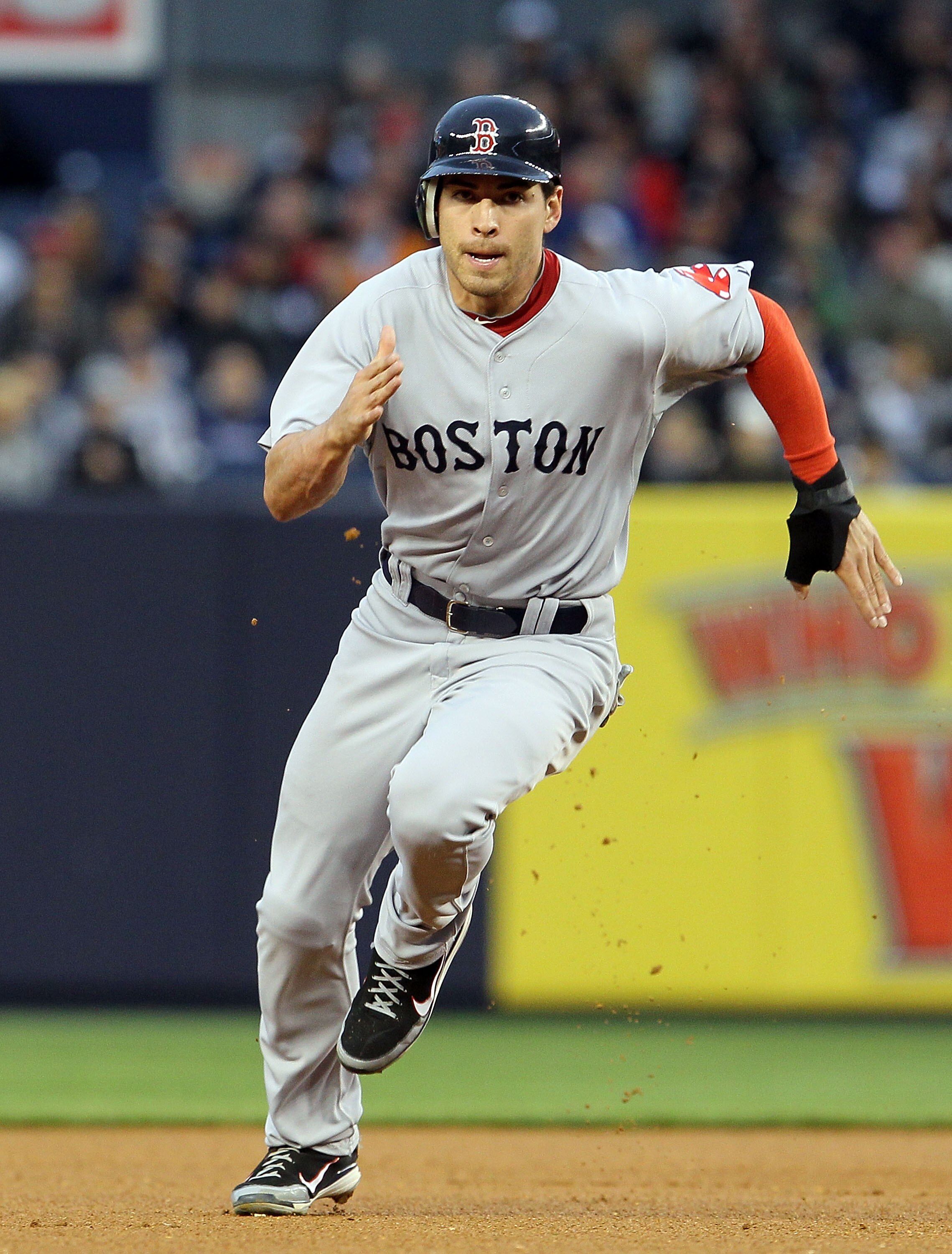 NEW YORK, NY - MAY 14:  Jacoby Ellsbury #2 of the Boston Red Soxruns to third base in the first inning the New York Yankees on May 14, 2011 at Yankee Stadium in the Bronx borough of New York City.  (Photo by Jim McIsaac/Getty Images)