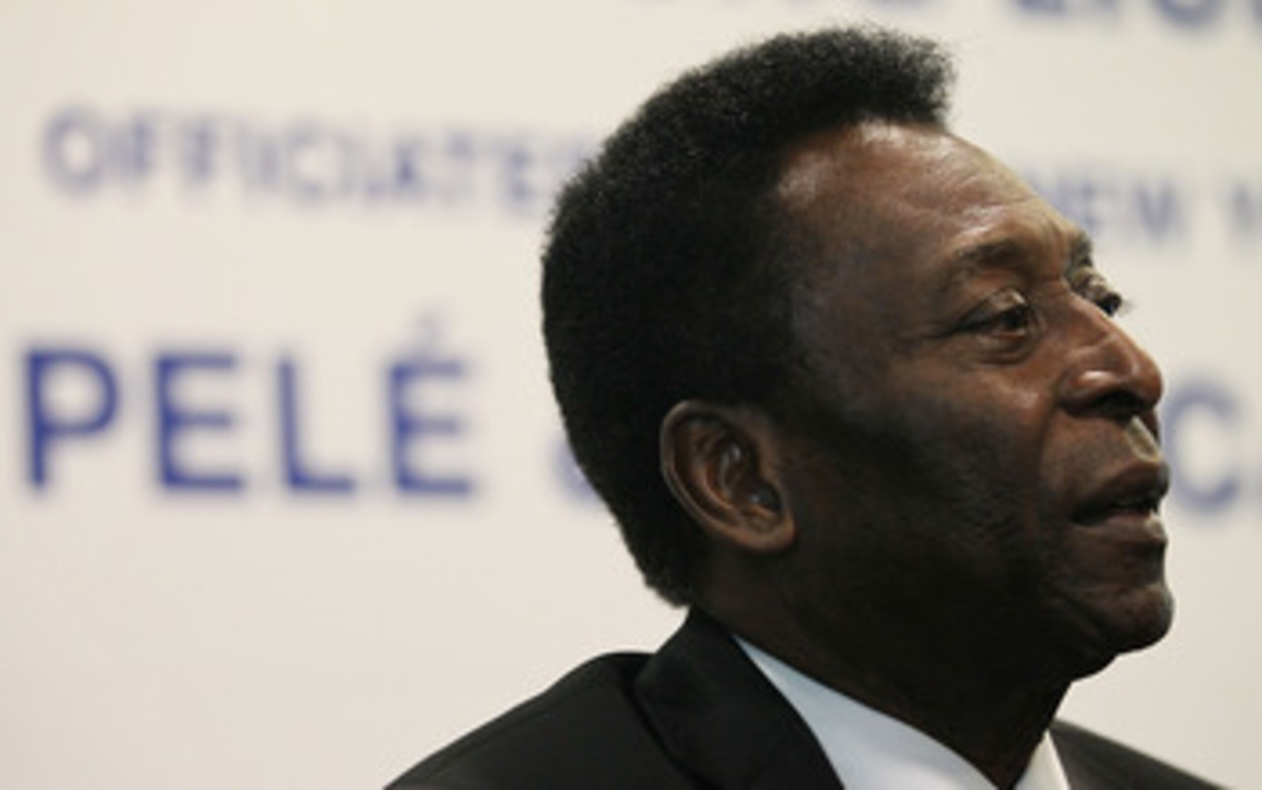 SINGAPORE - MARCH 03:  Football legend Pele speaks to the media at a press conference on March 3, 2011 at Jalan Besar Stadium, in Singapore. The press conference announced a partnership with Courts and launched the start of the New York Cosmos Asia Tour 2