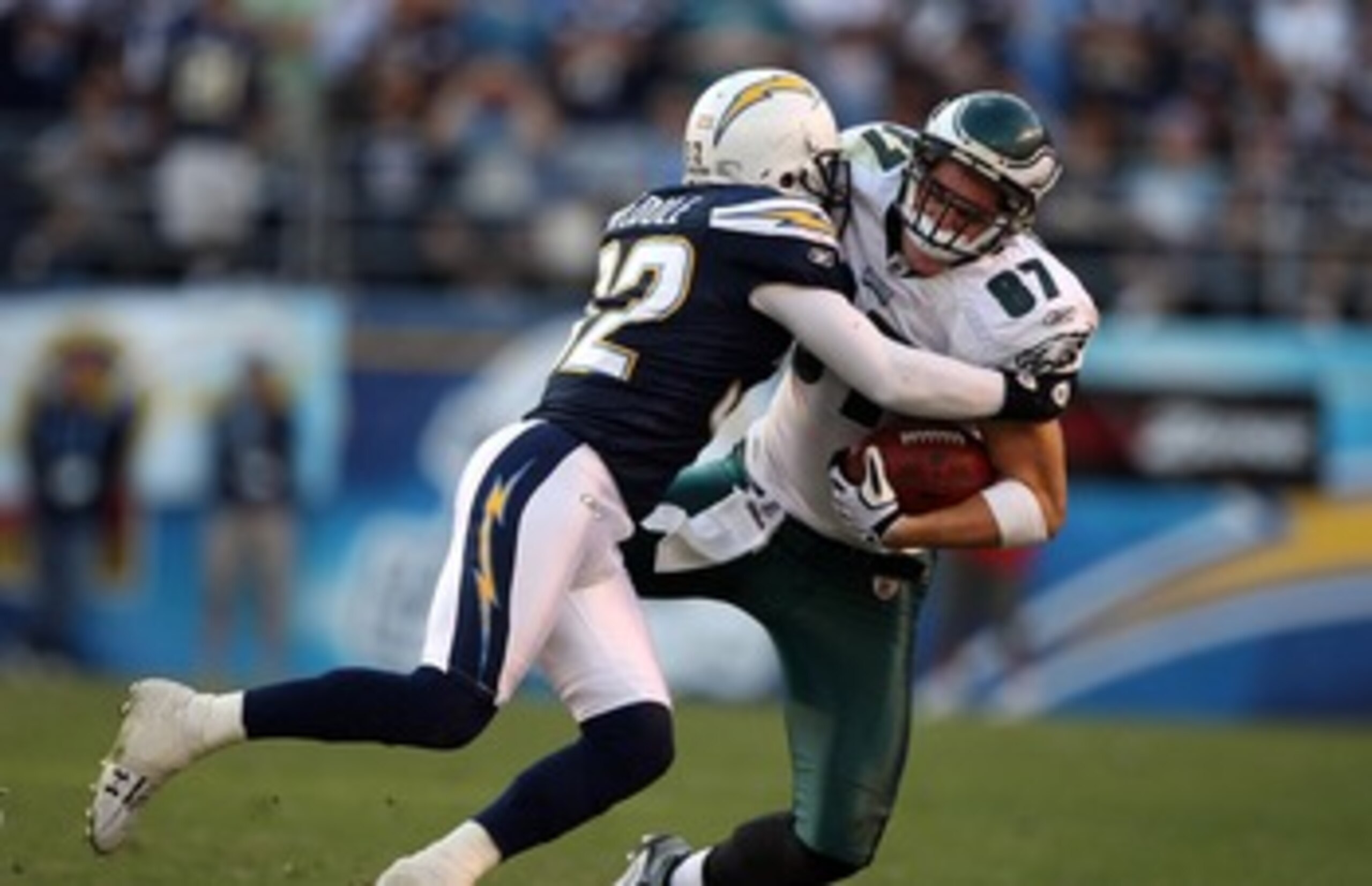 SAN DIEGO, CA - NOVEMBER 15:   Tight-End Brent Celek #87 of the Philadelphia Eagles is tackled after the catch by Eric Weddle #32 of the San Diego Chargers during the NFL football game on November 15, 2009 at Qualcomm Stadium in San Diego, California. Cha