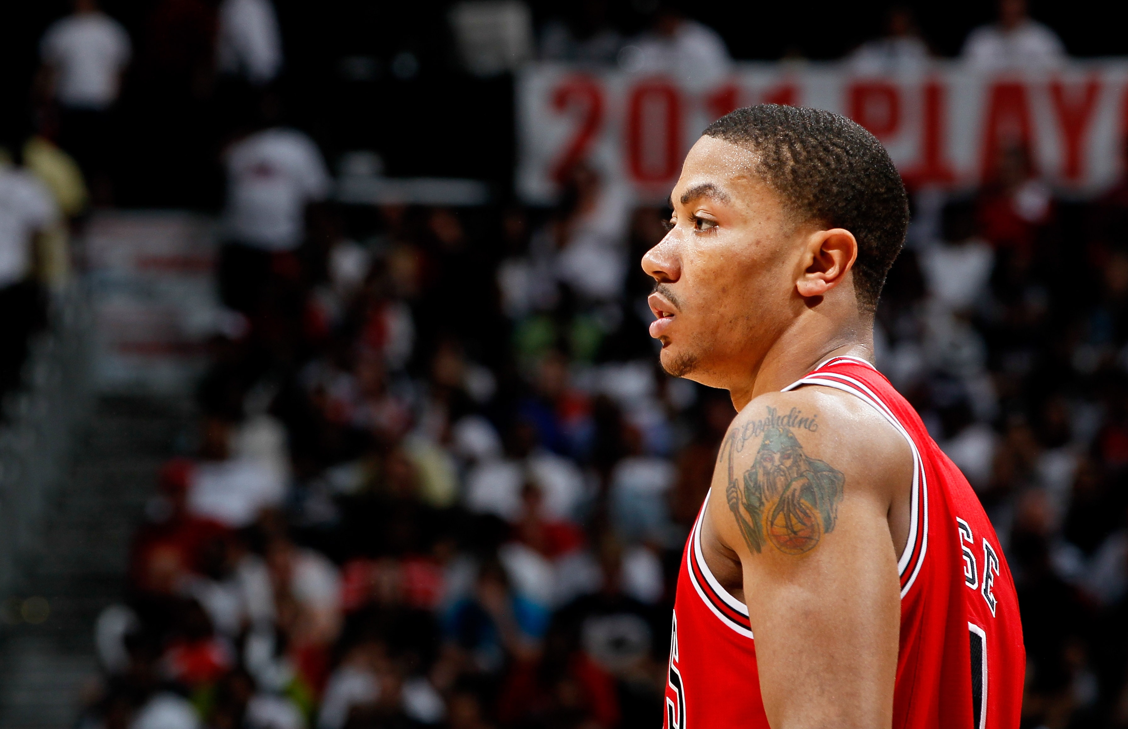 ATLANTA, GA - MAY 06:  Derrick Rose #1 of the Chicago Bulls waits during free throws against the Atlanta Hawks in Game Three of the Eastern Conference Semifinals in the 2011 NBA Playoffs at Phillips Arena on May 6, 2011 in Atlanta, Georgia.  NOTE TO USER:
