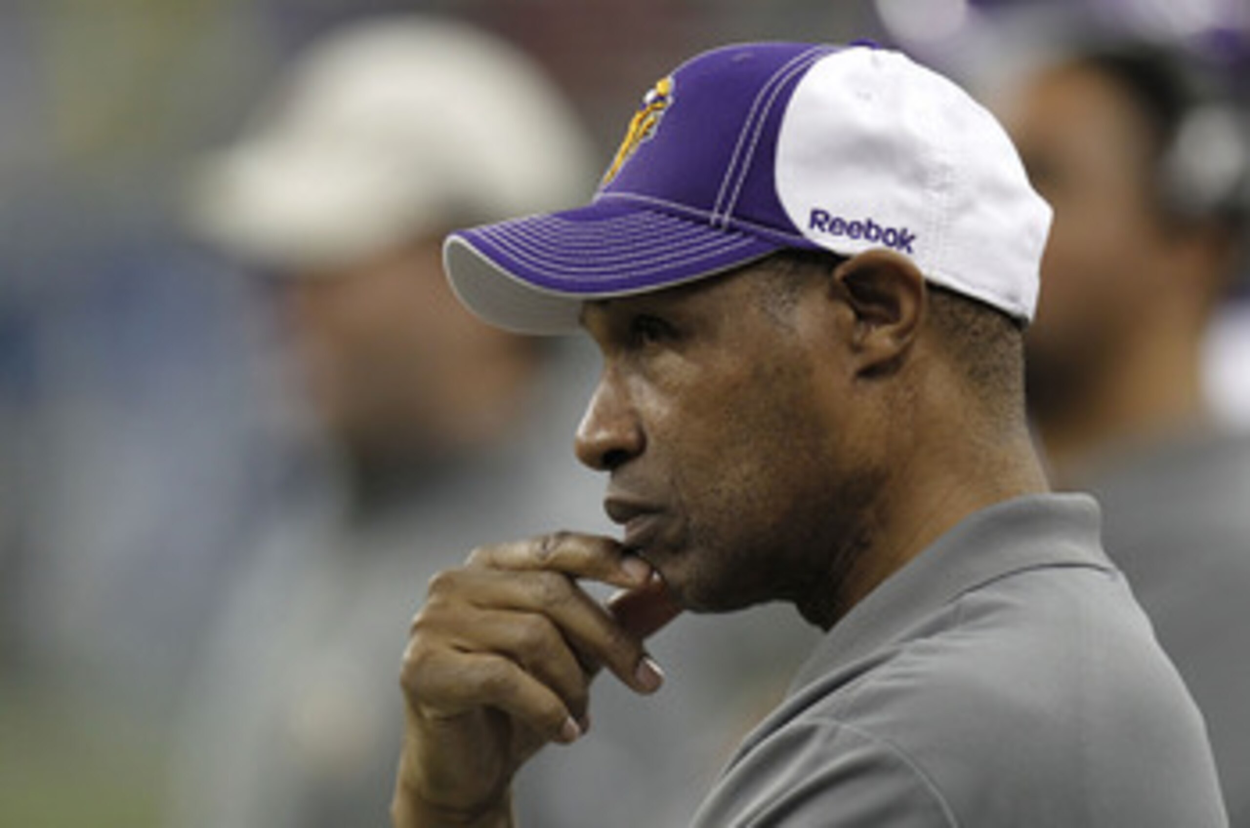 DETROIT, MI - JANUARY 02:  Interim head coach Leslie Frazier of the Minnesota Vikings looks on from the bench while playing the Detroit Lions at Ford Field on January 2, 2011 in Detroit, Michigan. Detroit won the game 20-13.  (Photo by Gregory Shamus/Gett