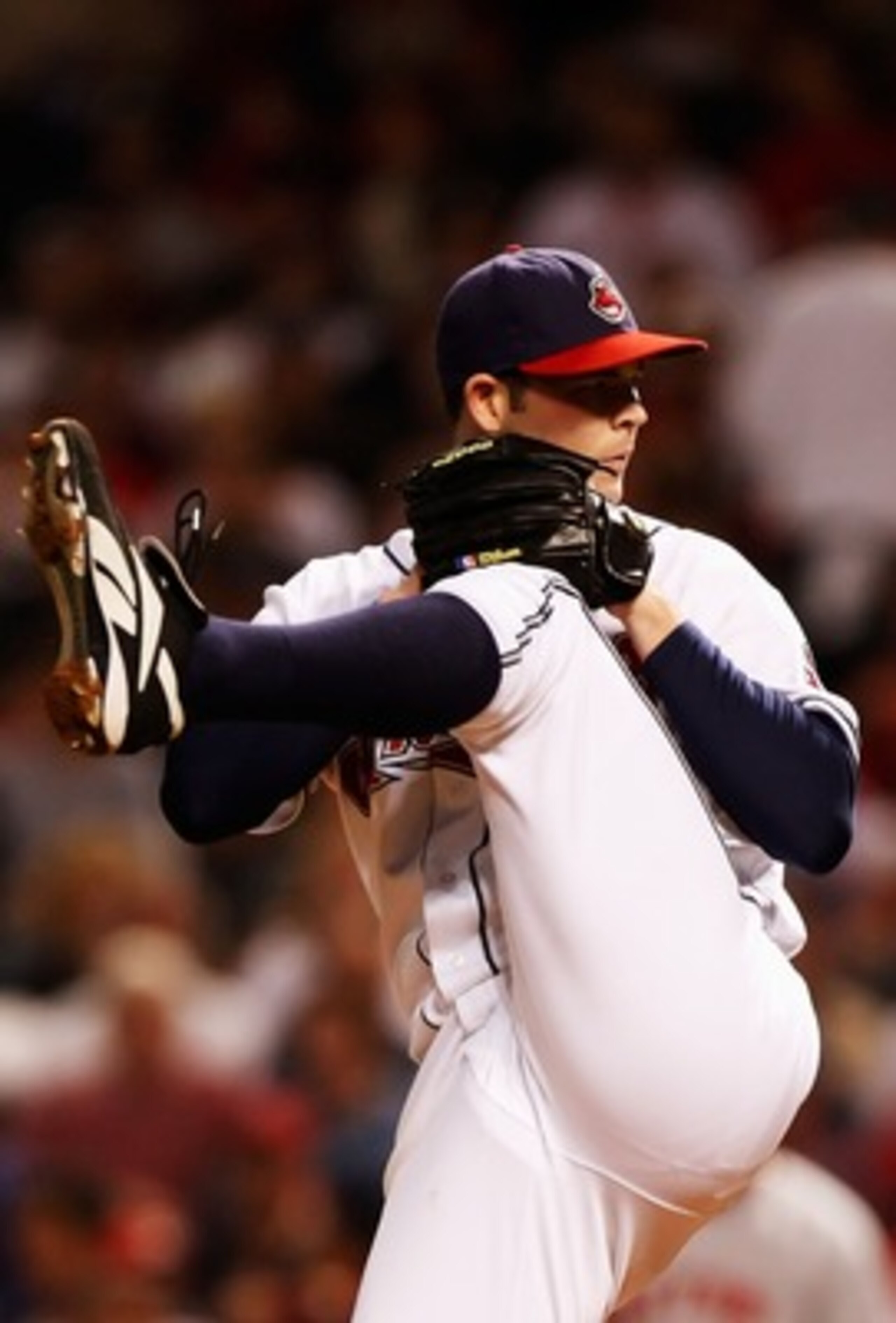 CLEVELAND - OCTOBER 18:  Tom Mastny #40 of the Cleveland Indians pitches against the Boston Red Sox during Game Five of the American League Championship Series at Jacobs Field on October 18, 2007 in Cleveland, Ohio.  (Photo by Gregory Shamus/Getty Images)
