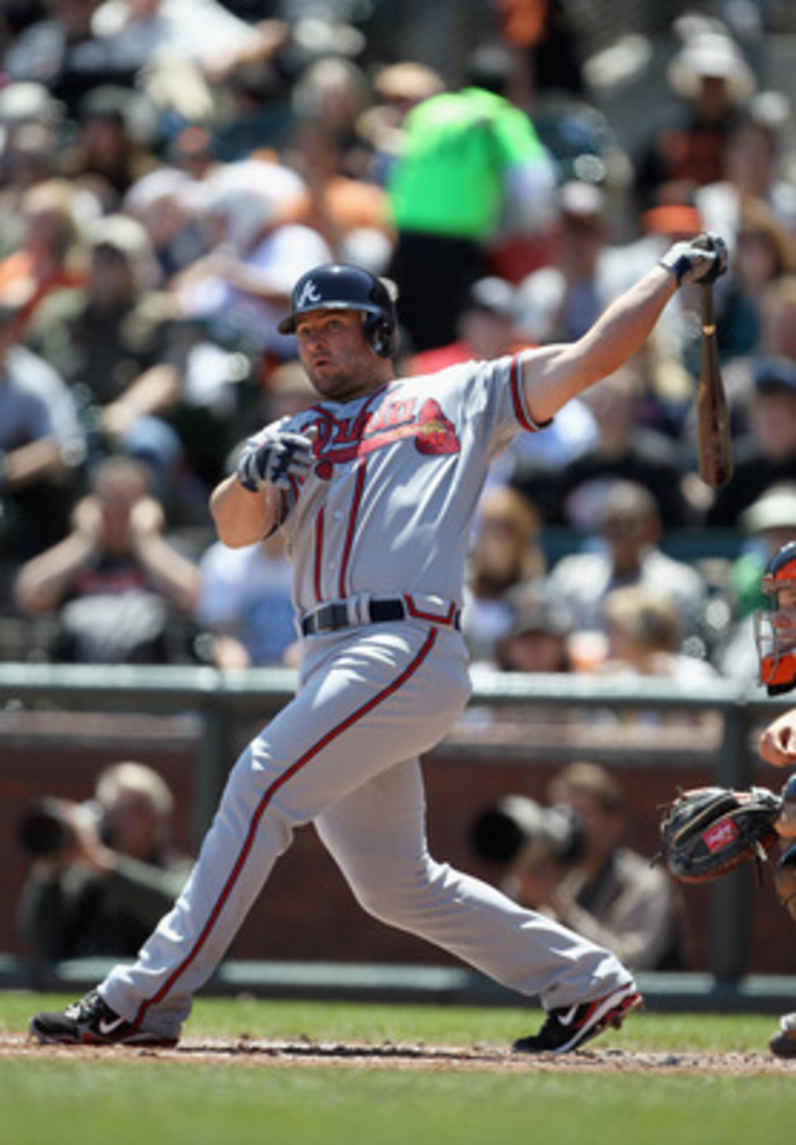 SAN FRANCISCO, CA - APRIL 24:  Dan Uggla #26 of the Atlanta Braves in action against the San Francisco Giants at AT&T Park on April 24, 2011 in San Francisco, California.  (Photo by Ezra Shaw/Getty Images)